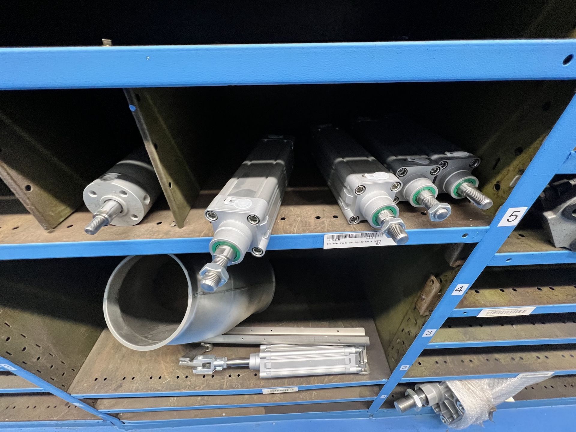 LOT OF ASSORTED MRO AND SPARES, INCLUDES CYLINDERS, VALVES, PNEUMATICS - Image 5 of 23