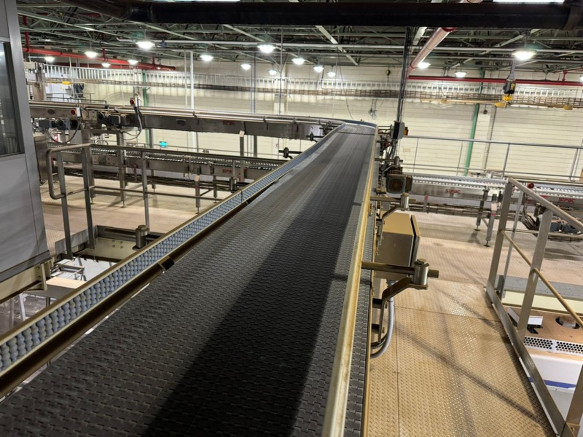 SIPAC Conveyor, with 1- 90 Degree Turn, Aprox. 40 ft. L, with Aprox. 15” W Plastic Belt, Mounted - Image 8 of 8
