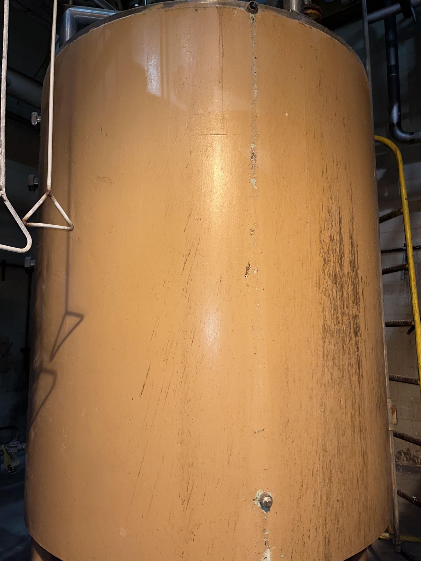 T05/18 20% DIST STORAGE TANK 1,200 GALLONS (Located Freehold, NJ) (Simple Loading Fee $ 2,915) - Image 3 of 3