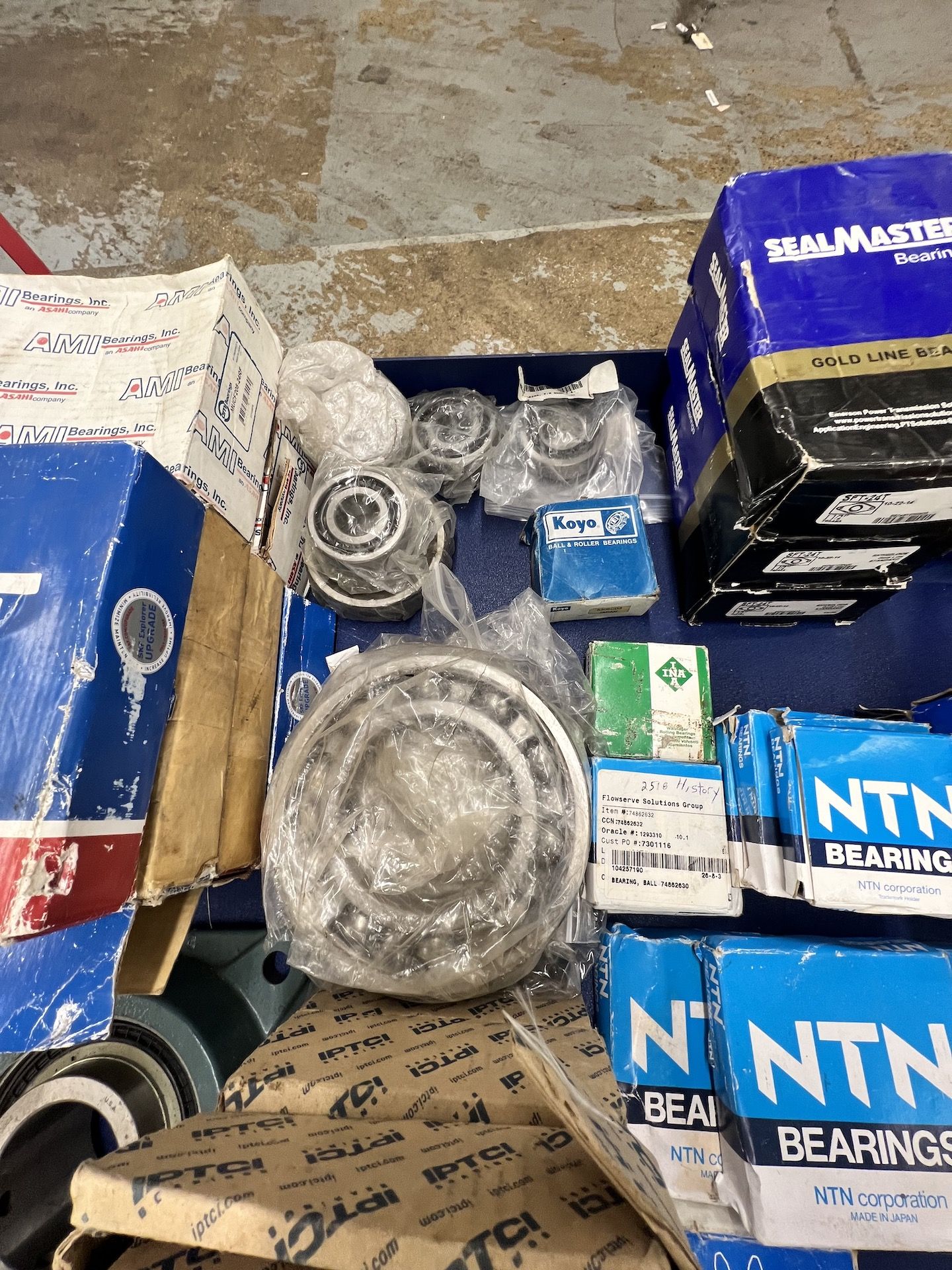 LOT OF ASSORTED BEARINGS - Image 9 of 19