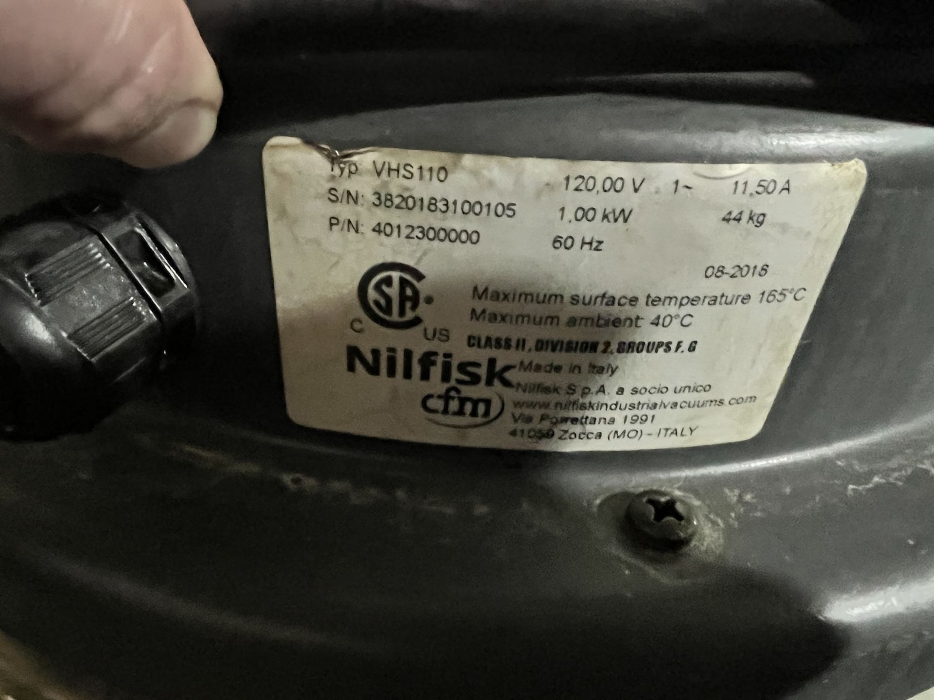 NILFISK EXPLOSION PROOF INDUSTRIAL VACUUM, MODEL VHS110, S/N 3820183100105 - Bild 6 aus 6