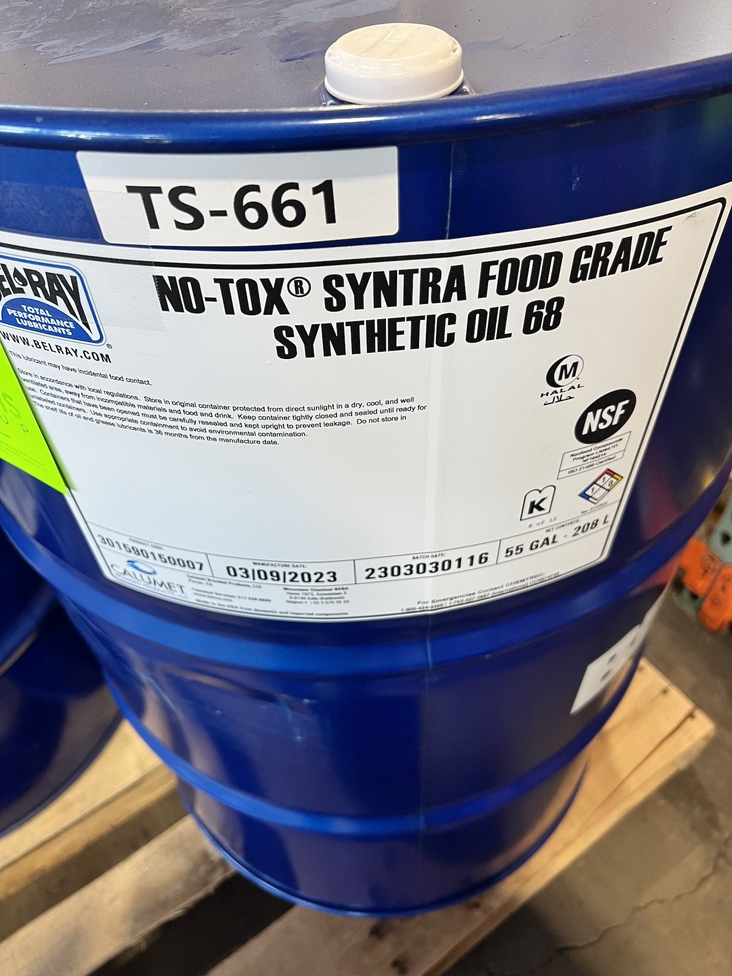 BELRAY 55-GALLON DRUM OF NO-TOX SYNTRA FOOD GRADE SYNTHETIC OIL 68 - Image 2 of 2