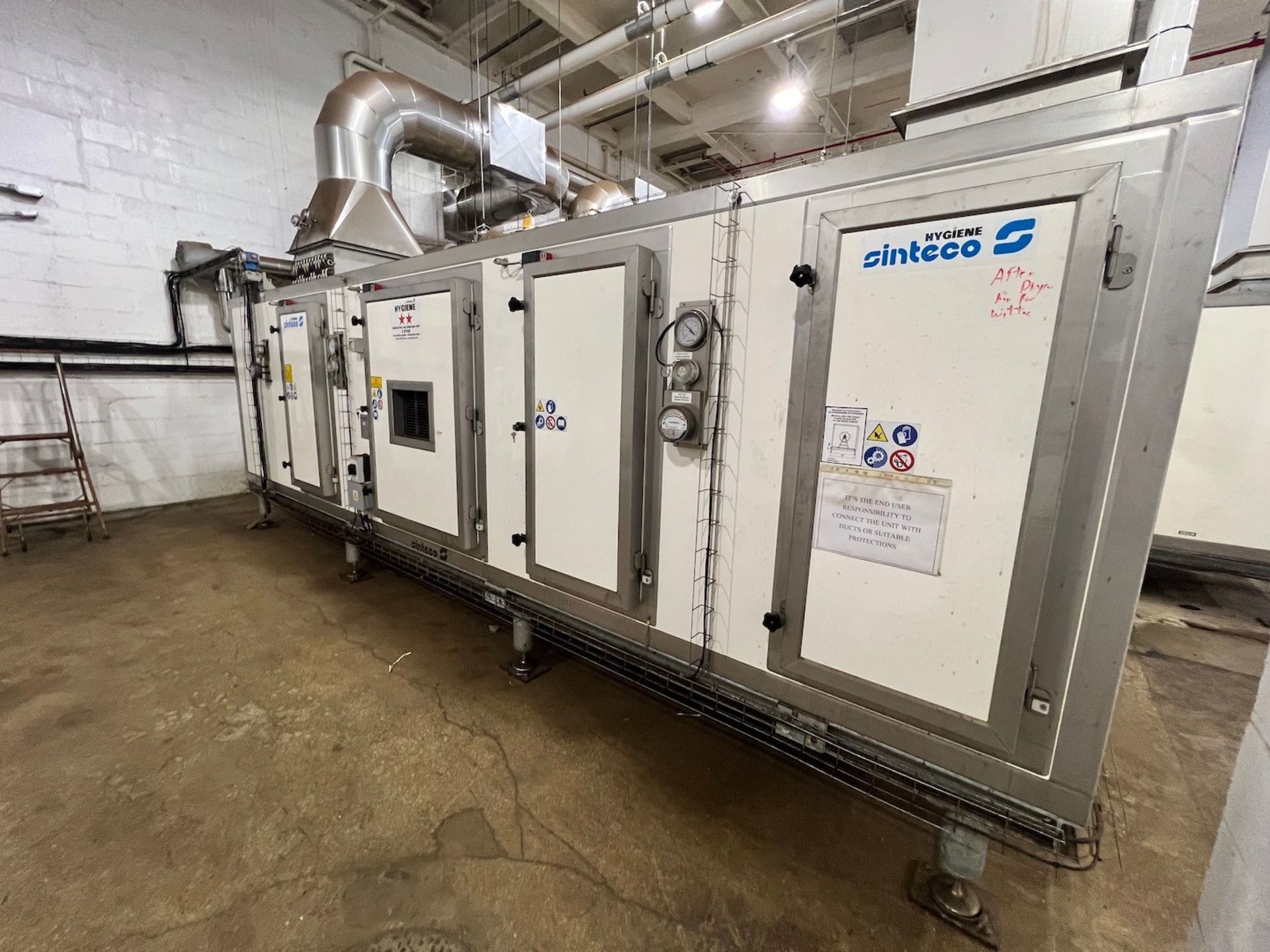 SINTECO AIR HANDLER, MODEL HL1/65/A-V, S/N 2481, 6,500 M3/H CAPACITY(SUBJECT TO BULK BID IN LOT - Image 2 of 5