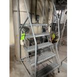 COTTERMAN 5 STEP ROLLING LADDER (Located Freehold, NJ) (Simple Loading Fee $165)