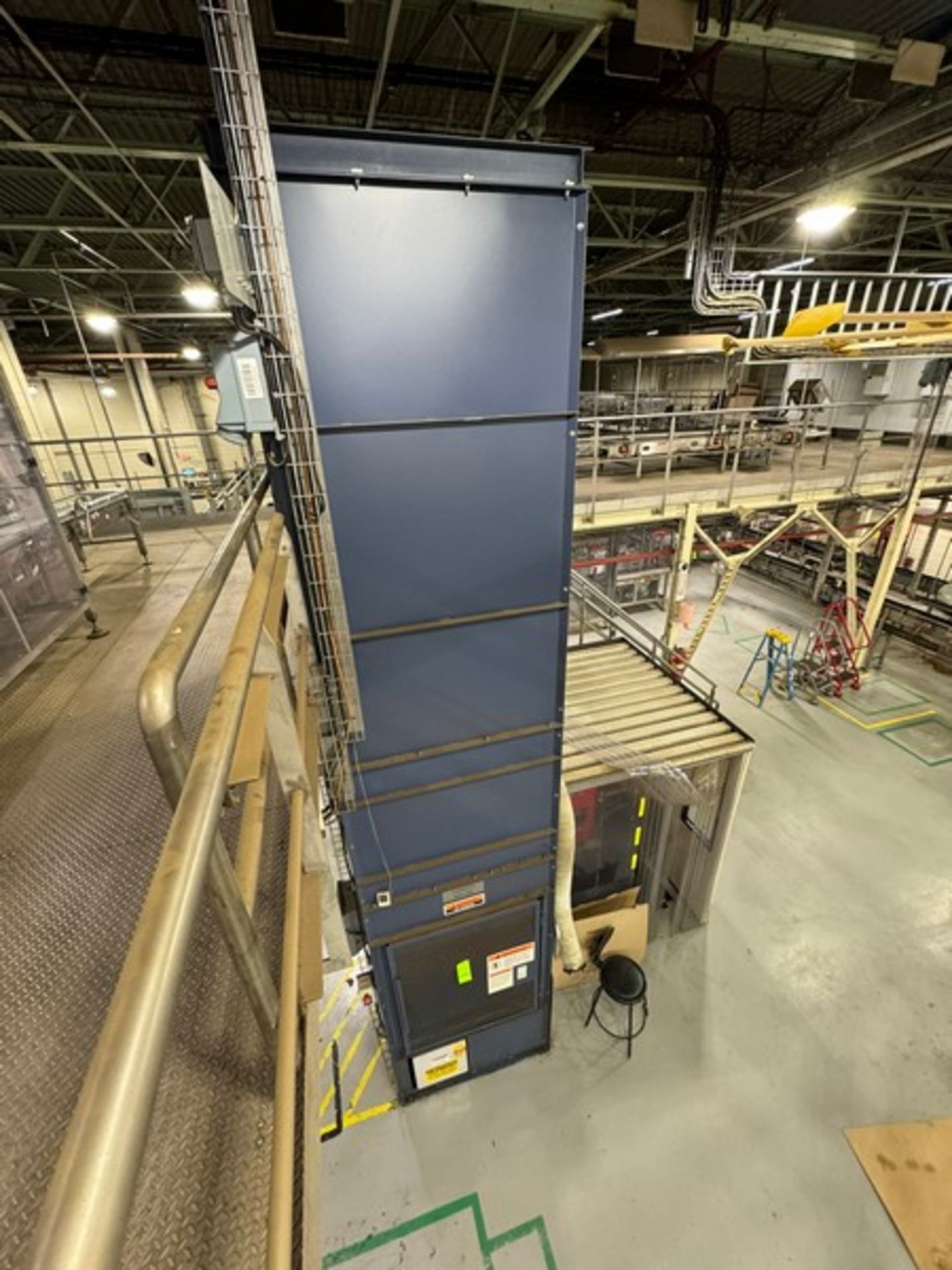PFlow Industries Inc. 500 lbs. Capacity Elevator (LOCATED IN FREEHOLD, N.J.) (Simple Loading Fee - Image 5 of 8