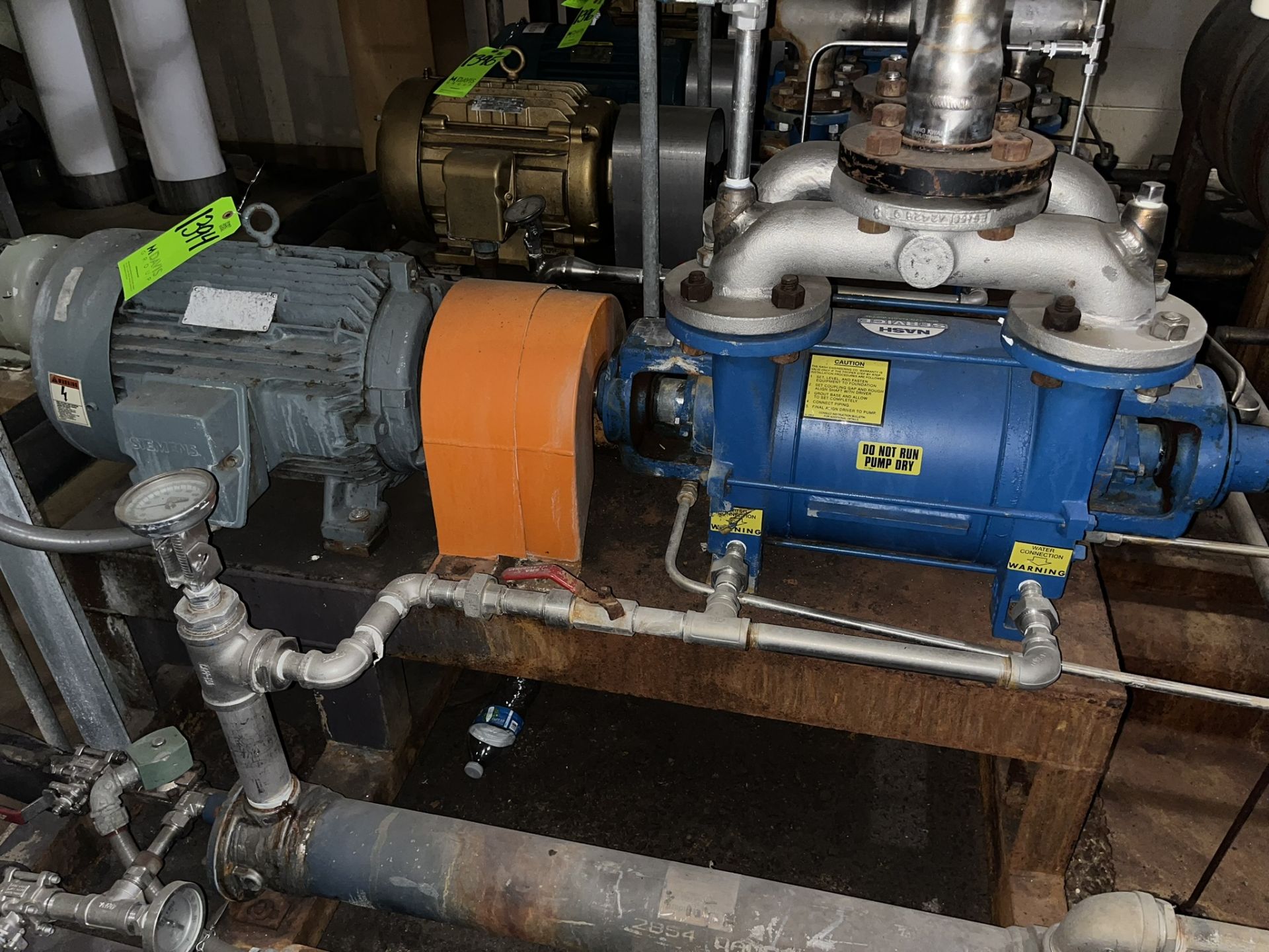 NASH LIQUID RING VACUUM PUMP (Located Freehold, NJ) (Simple Loading Fee $962.50)