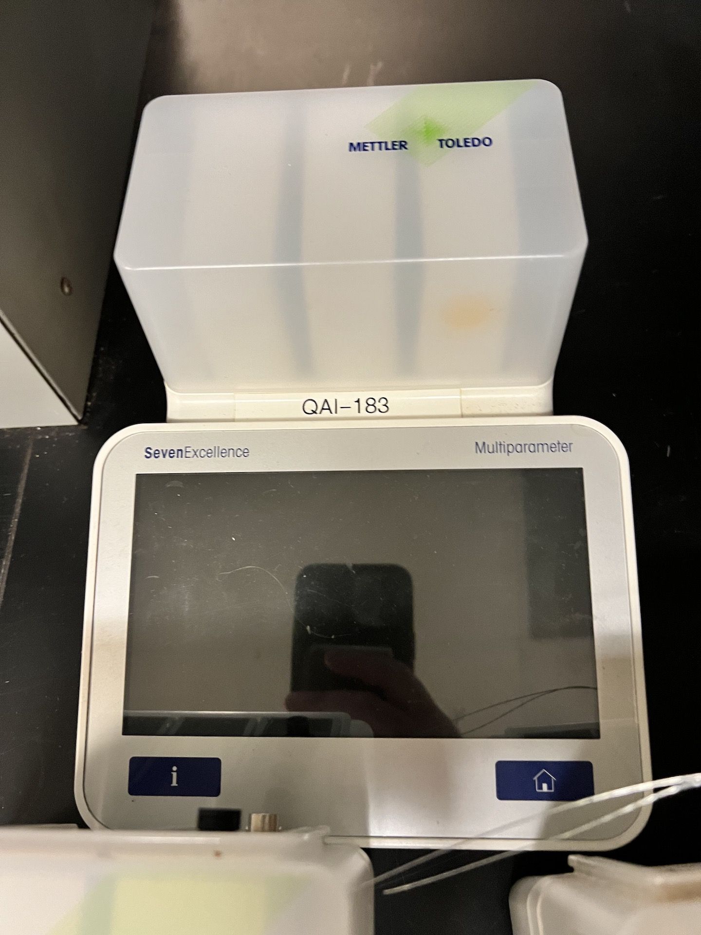 (3) METTLER TOLEDO SEVENEXCELLENCE MULTIPARAMETER PH METER - Image 4 of 10