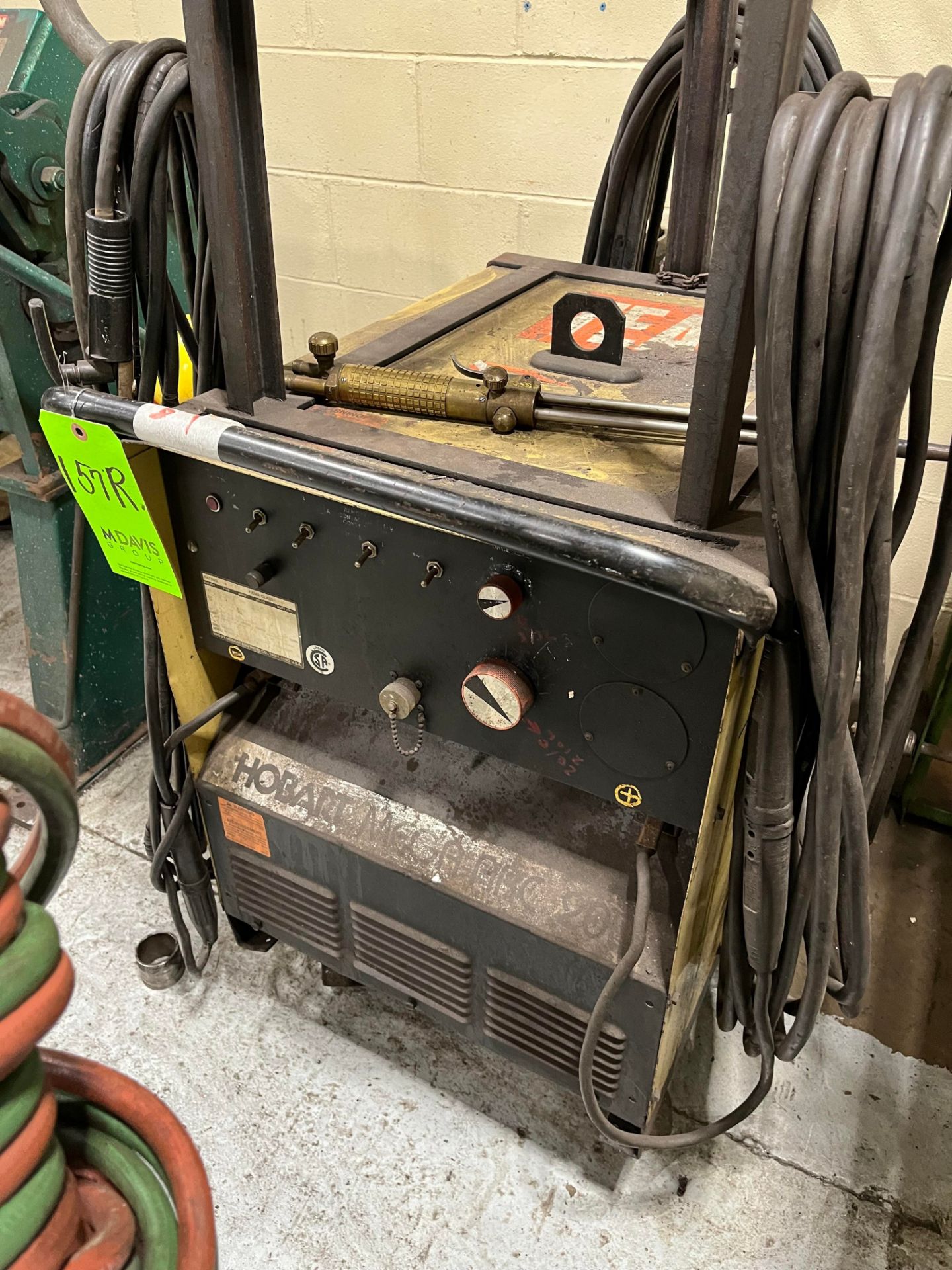 HOBART MEGA-ARC200 WELDER, AMPS 200 VOLTS 28 (SIMPLE LOADING FEE $110) - Image 2 of 4