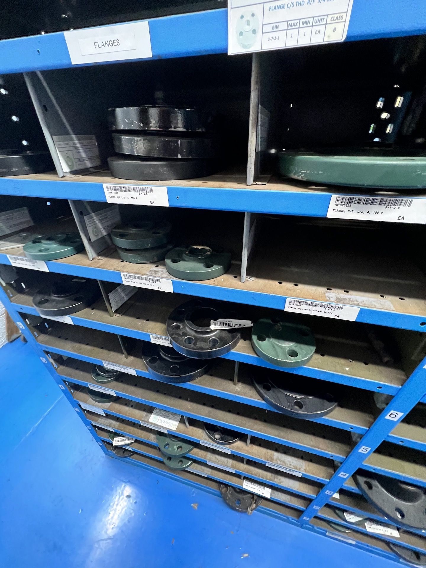 REMAINING CONTENTS ON SHELF, ASSORTED MRO AND PARTS, INCLUDES ASSORTED GAUGES, TRANSMITTERS AND - Image 8 of 52