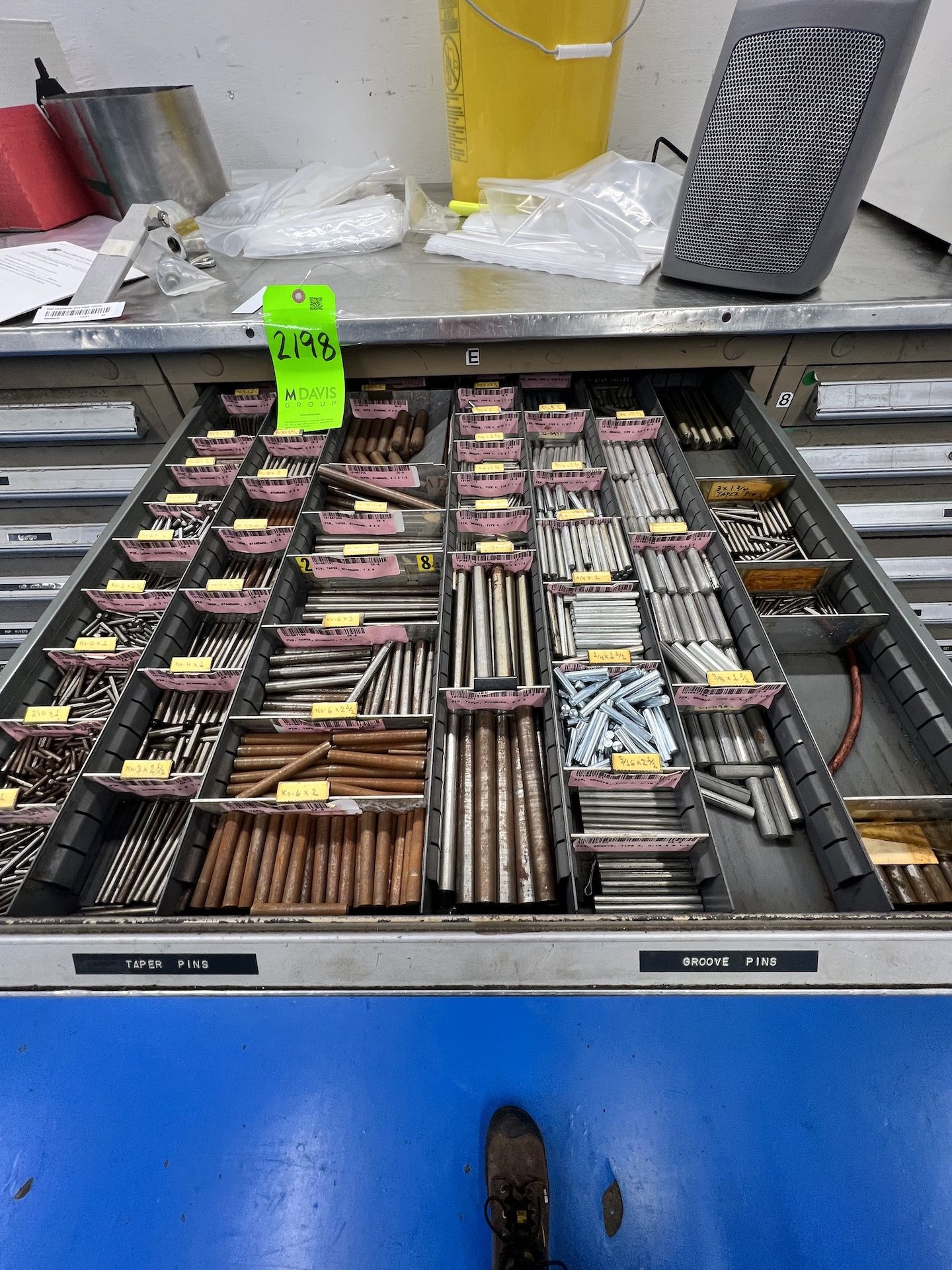 PARTS CABINET WTH CONTENTS, INCLUDES ASSORTED HARDWARE, GROOVE PINS, COTTER PINTS, ROLL PINS, - Image 3 of 17