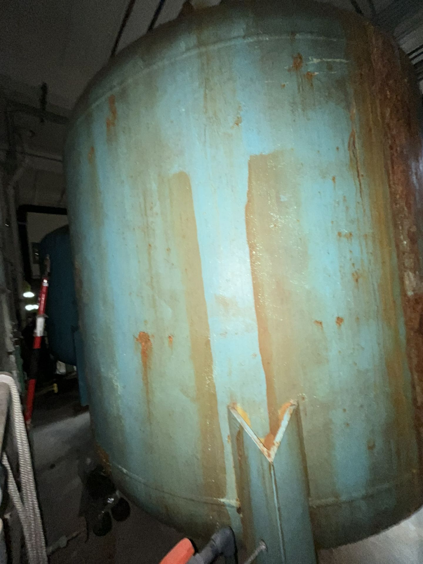 LESENA STEEL FAB VERTICAL AIR TANK (Located Freehold, NJ) (Simple Loading Fee $3,850) - Image 3 of 6