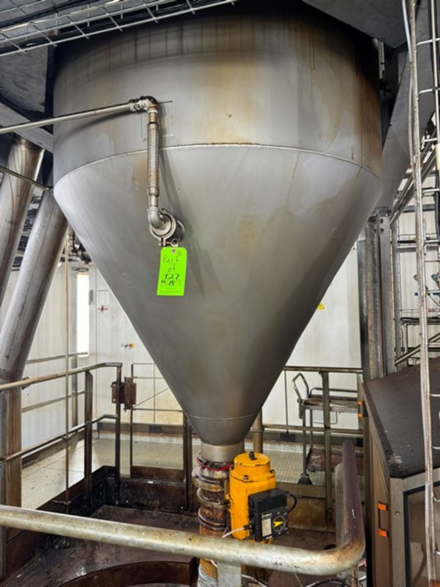 A&B 560 Gal. S/S Infeed Funnel, Mounted on Load Cells, with ESP Digital Read Out, with S/S Butterfly - Image 5 of 9