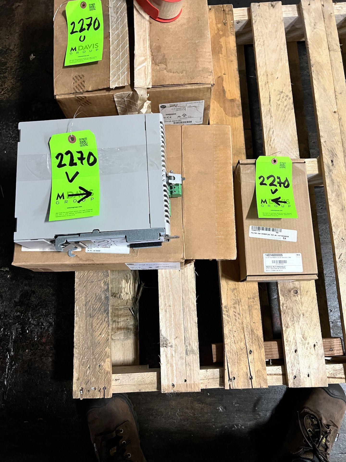 (2) ALLEN BRADLEY KINETIX 6000 SLIM POWER RAIL