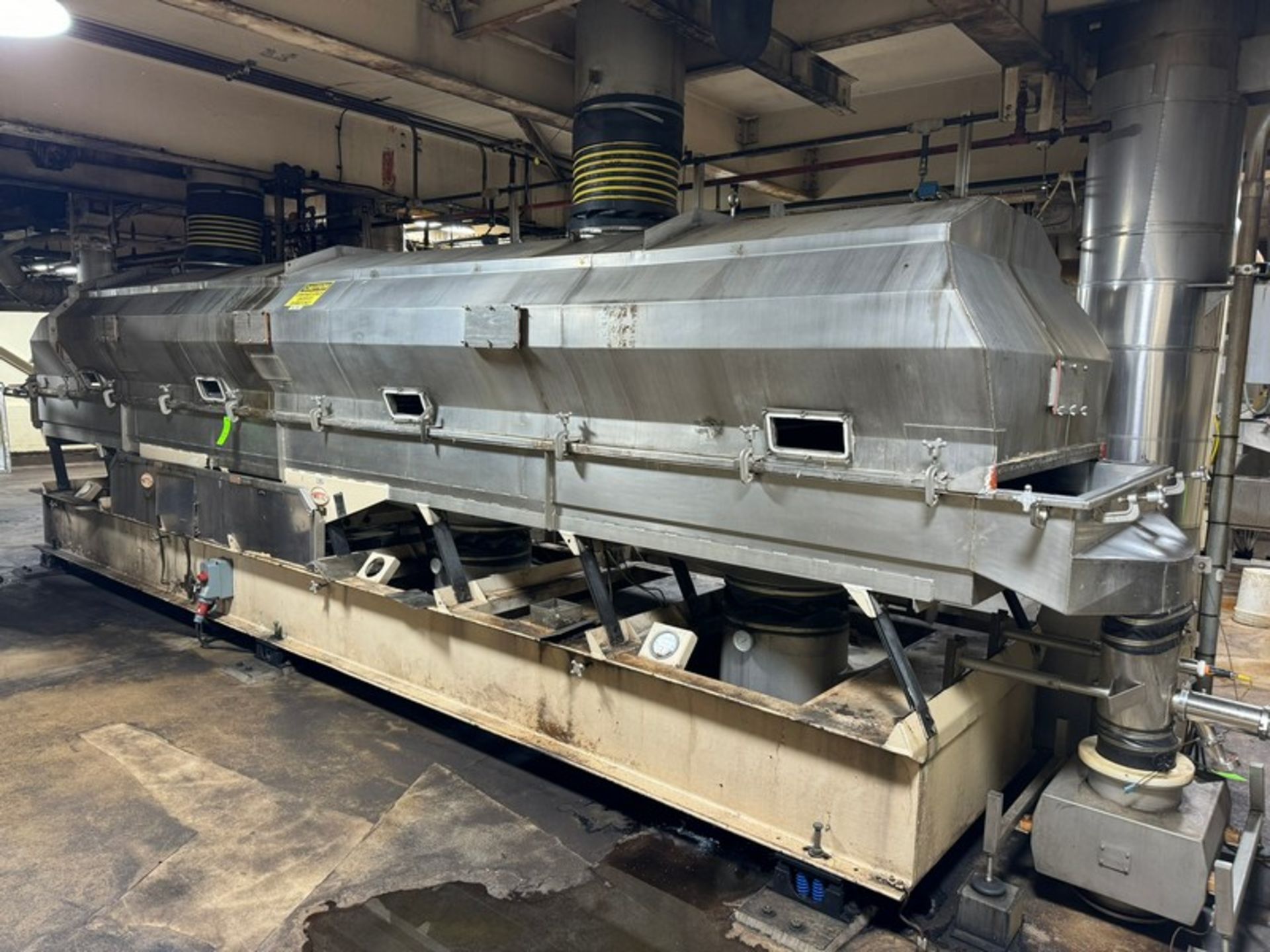 Witte Fluid Bed Dryer, Stainless Steel Design, S/N 4835, Overall Length: Aprox.: 25 ft. L, Mounted
