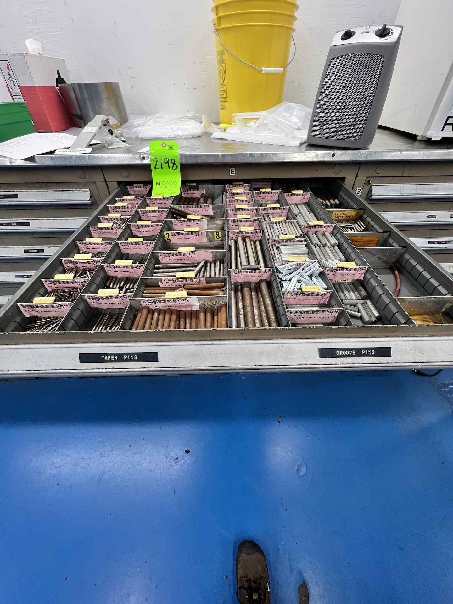 PARTS CABINET WTH CONTENTS, INCLUDES ASSORTED HARDWARE, GROOVE PINS, COTTER PINTS, ROLL PINS, - Image 2 of 17