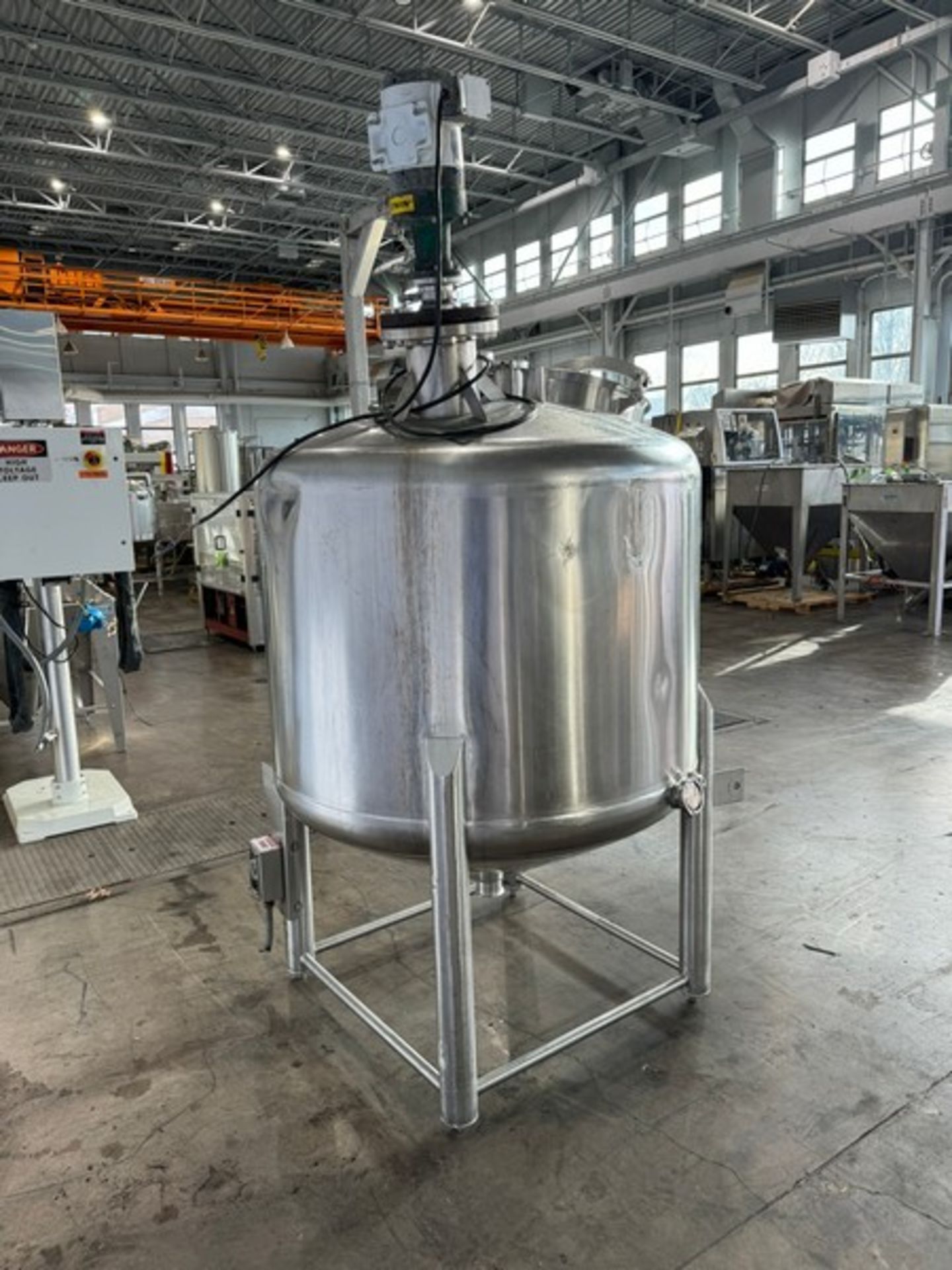 Aprox. 250 Gal. S/S Single Wall Mix Tank, Vessel Dims.: Aprox. 32" Tall x 48" Dia., with S/S - Image 5 of 11