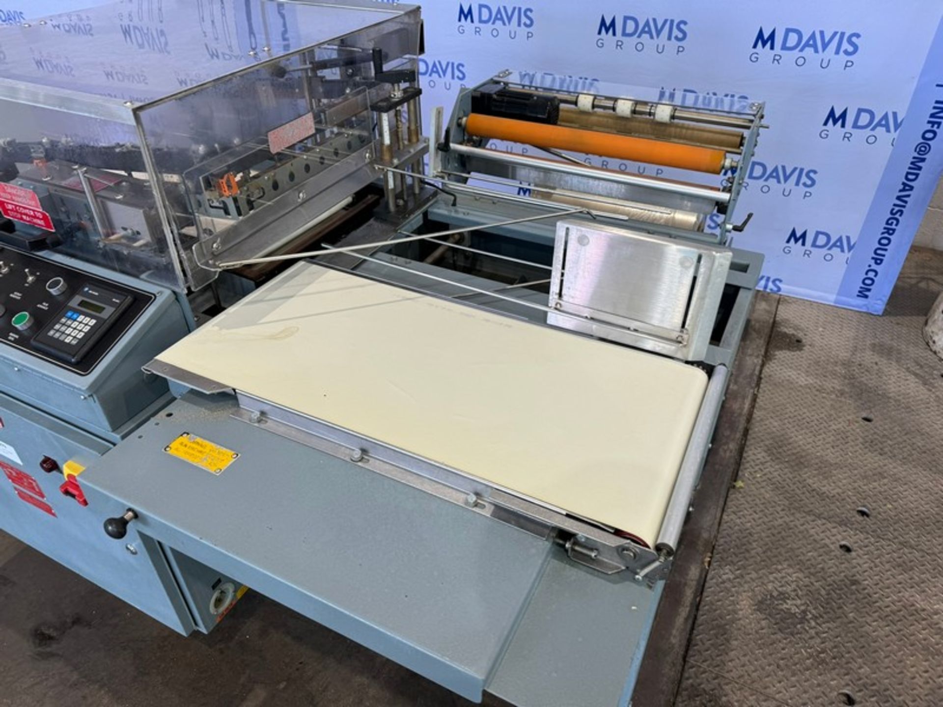 Shanklin Heat Sealer, M/N A26A, S/N A99130, 230 Volts, 3 Phase, with Allen-Bradley MicroLogix 1000 - Image 5 of 13