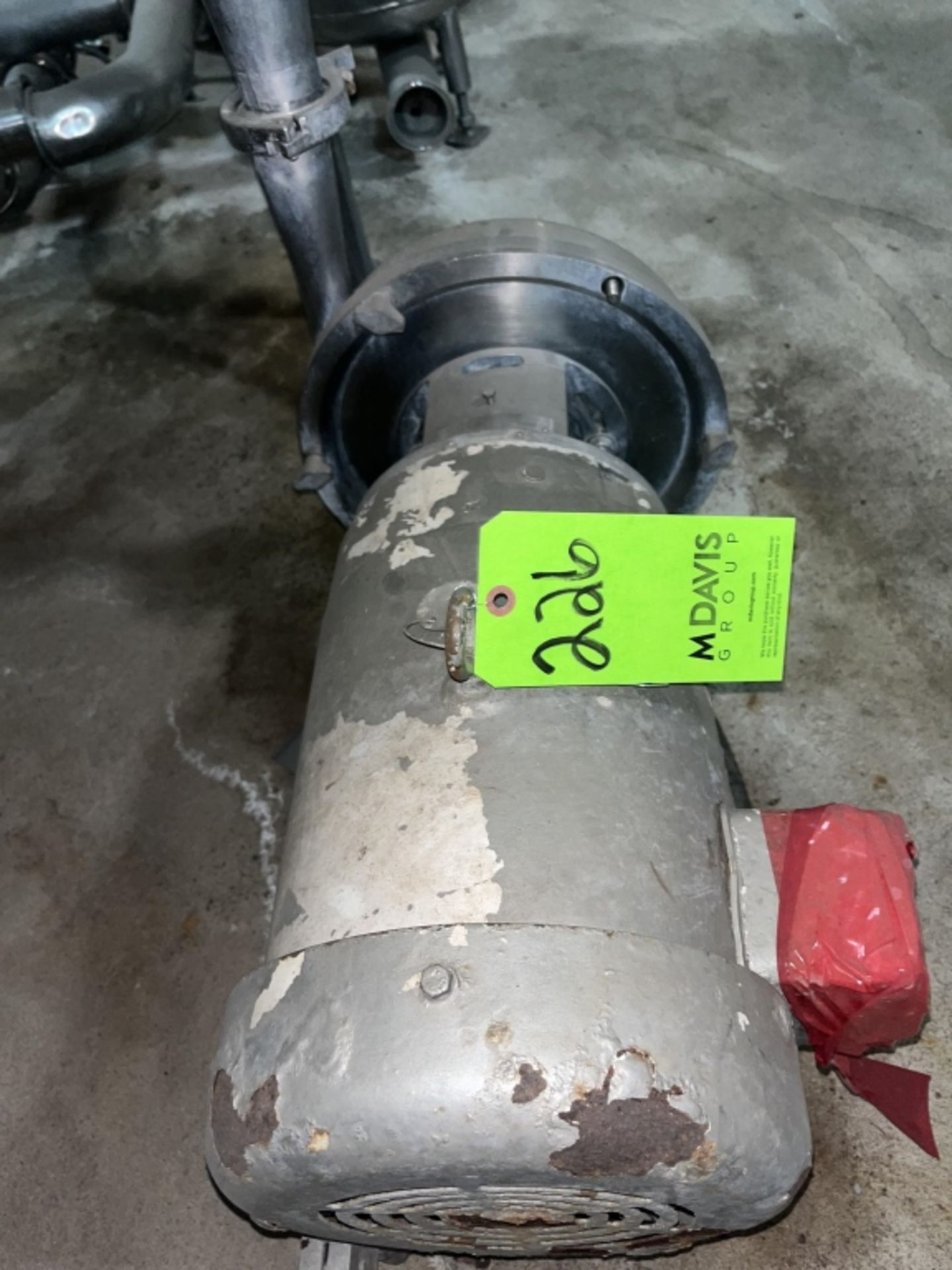 Aprox. 5 hp Centrifugal Pump(LOCATED IN MANTECA,CA)(RIGGING, LOADING, SITE MANAGEMENT FEE: $150.00