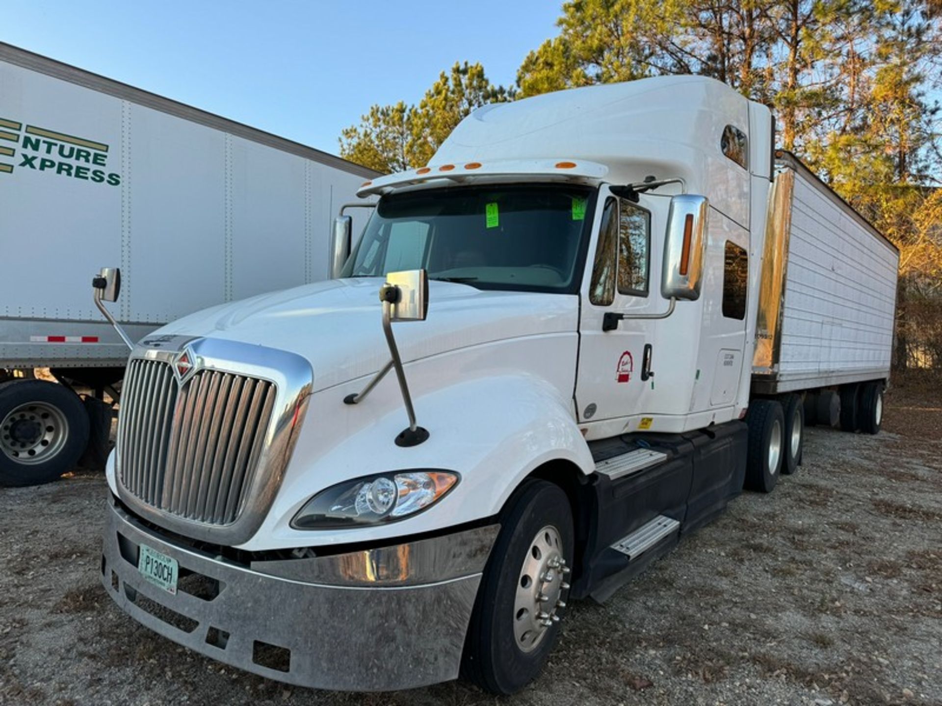 2012 International Truck Tractor, VIN #: 3HSDJAPPR0GN002705, with Sleep Cab, Miles: 684, 121(Service - Image 2 of 29