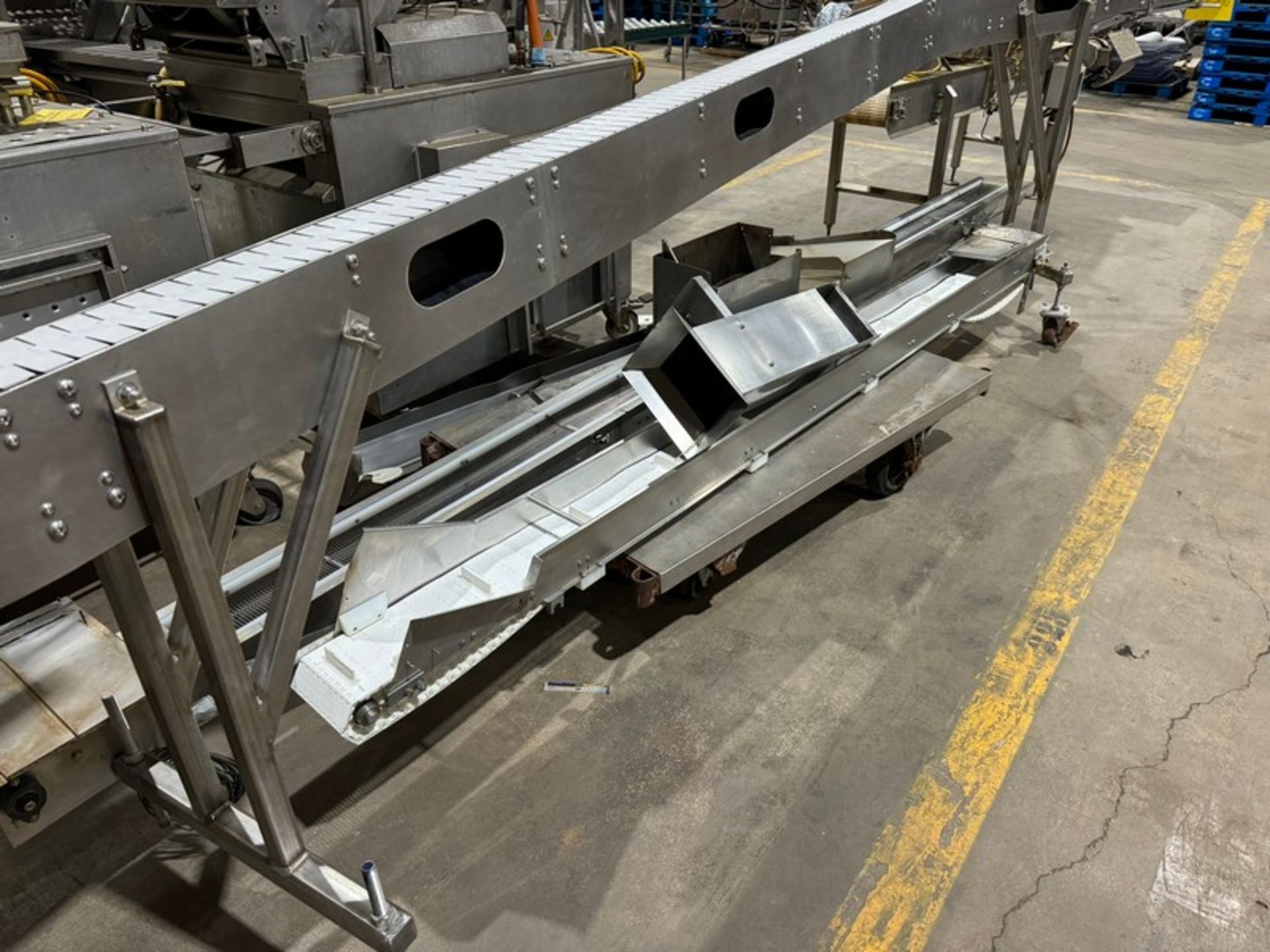 S-Type Conveyor, Mounted on Portable Frame, with Other Straight Sections of S/S Conveyor (RIGGING, - Image 3 of 6