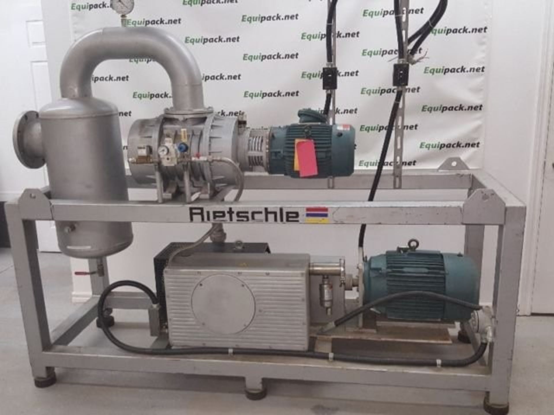 Rietschle Vacuum System modele VC300 01, 02567-0113 TYPE 1000 575volts / 5.20 / 3PH /60Hz 1 / SF 1,