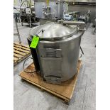 Groen 60 Gal. S/S Kettle, M/N EE-60, S/N 108981, MAX. WP 30 PSI @ 300 F, Nat’L B.D. 18559, with S/