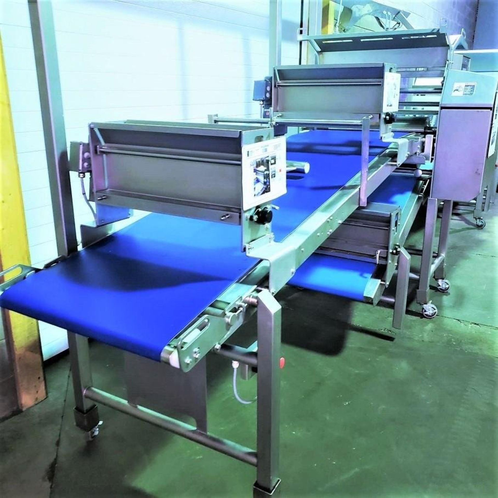 Tromp Bakery Line multi-purpose S/S Combines Dough and Flour Depositin, With Roller Sheeting, Fold - Image 3 of 11