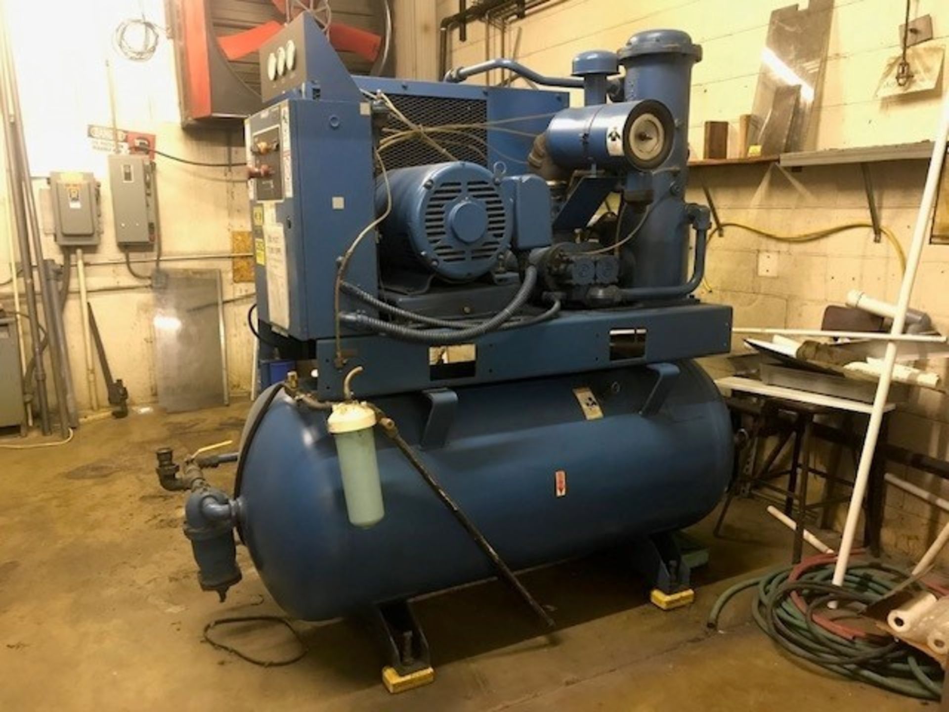 Quincy Screw Air Compressor, Water Cooled, Hrs. 82045.2 (Load Fee $300) (Located Union Grove, WI) - Image 4 of 5