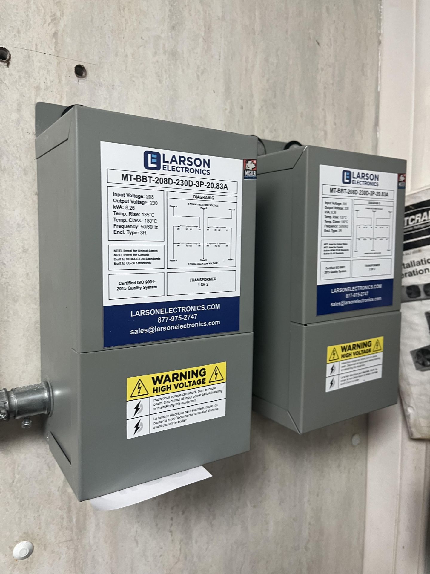 LARSEN ELECTRONICS MT-BBT-208D-230D-3P-20.83A (Located Cleveland, OH)