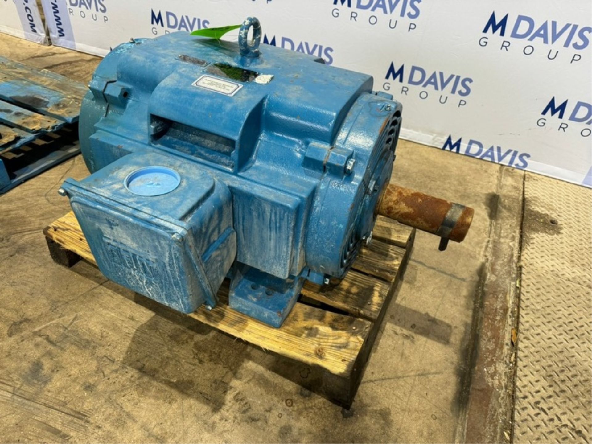 WEG 100 hp Motor, 208-230/460 Volts, 3 Phase, 1775 RPM (INV. #106521) (LOCATED MONROEVILLE, PA) (