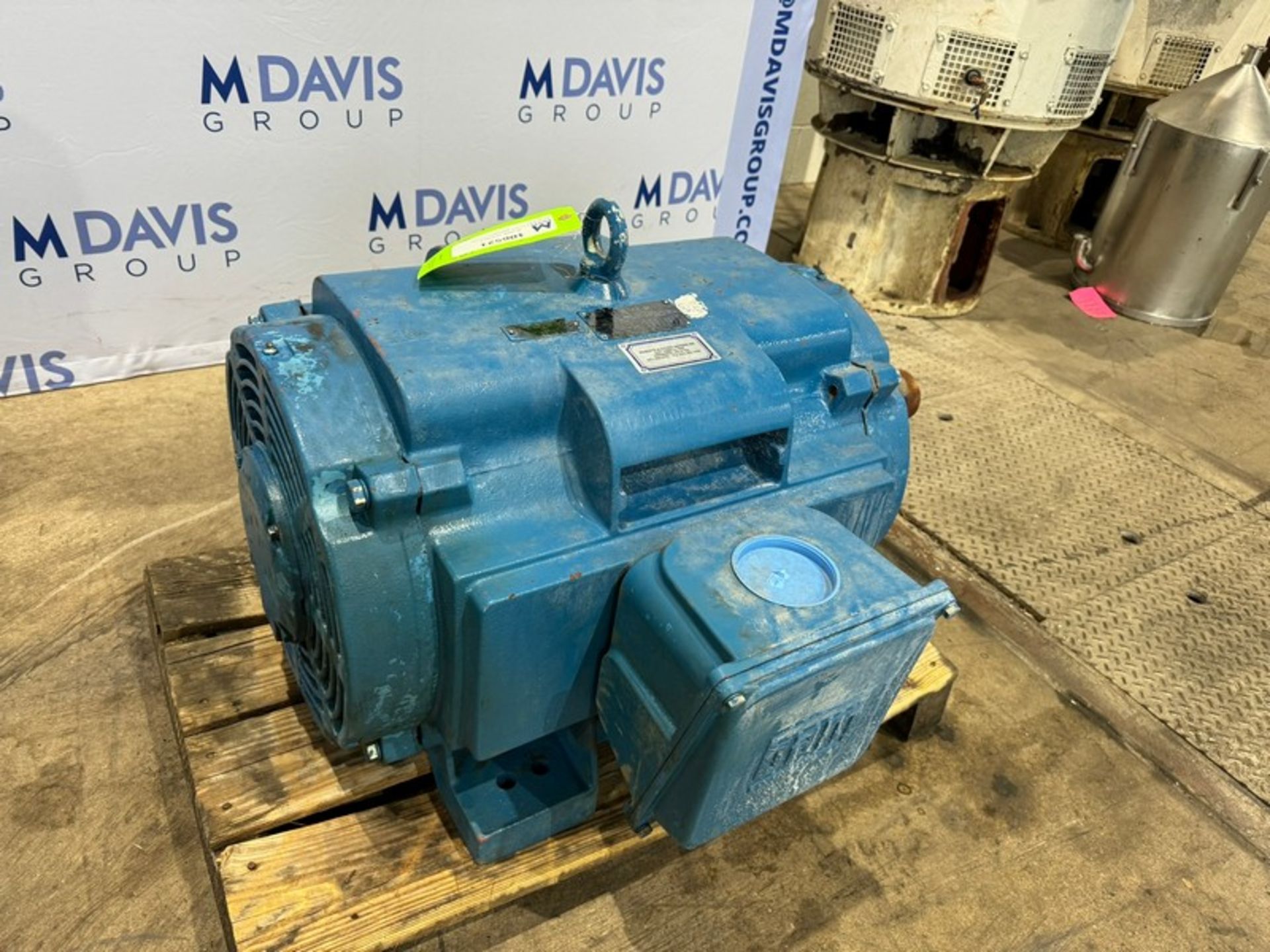 WEG 100 hp Motor, 208-230/460 Volts, 3 Phase, 1775 RPM (INV. #106521) (LOCATED MONROEVILLE, PA) ( - Image 2 of 6
