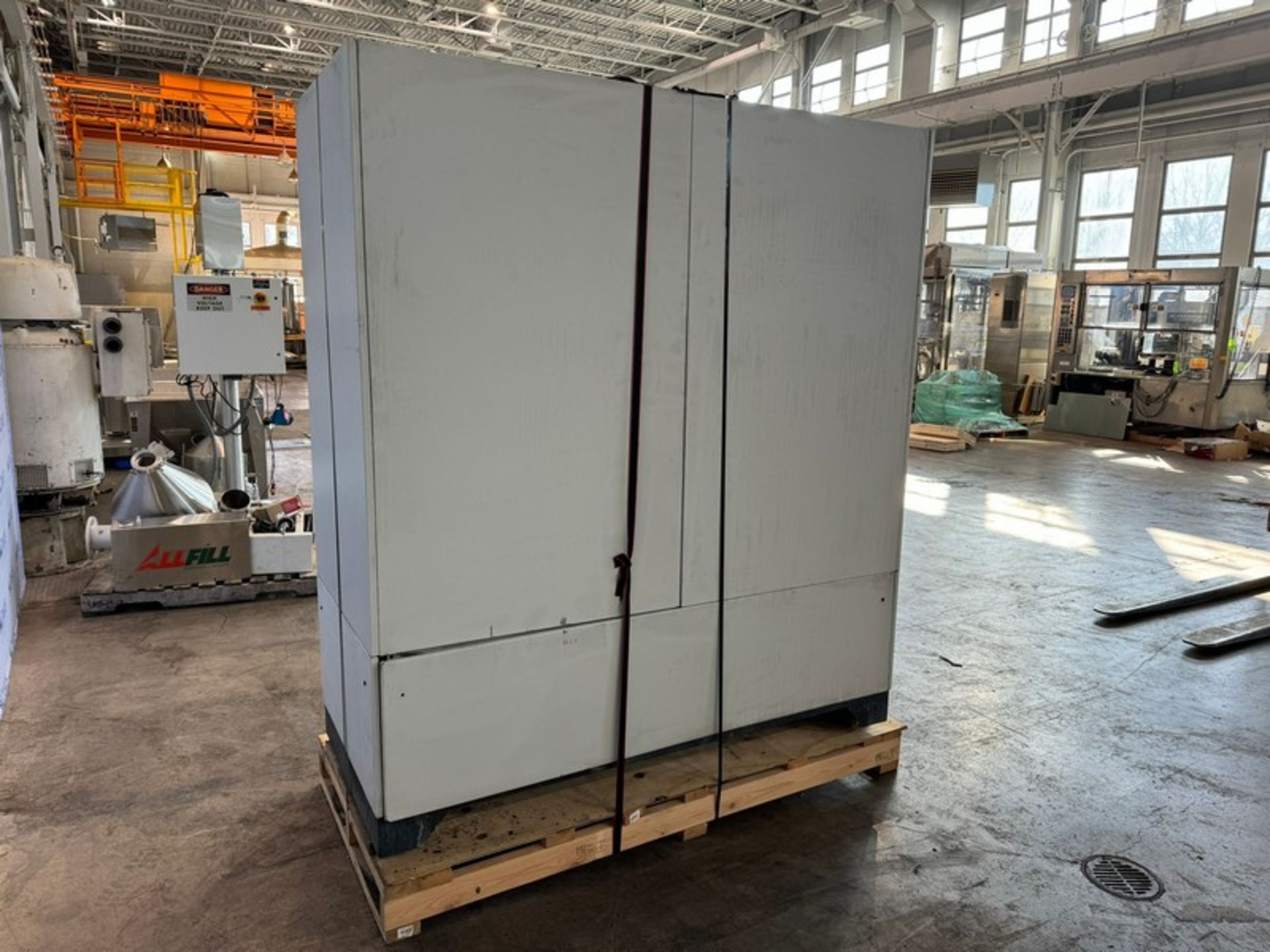 2017 KKT Chiller, Type: CBOXX90, S/N 90901498, 460 Volts, 3 Phase(INV#102931) (Located @ the MDG - Image 3 of 6