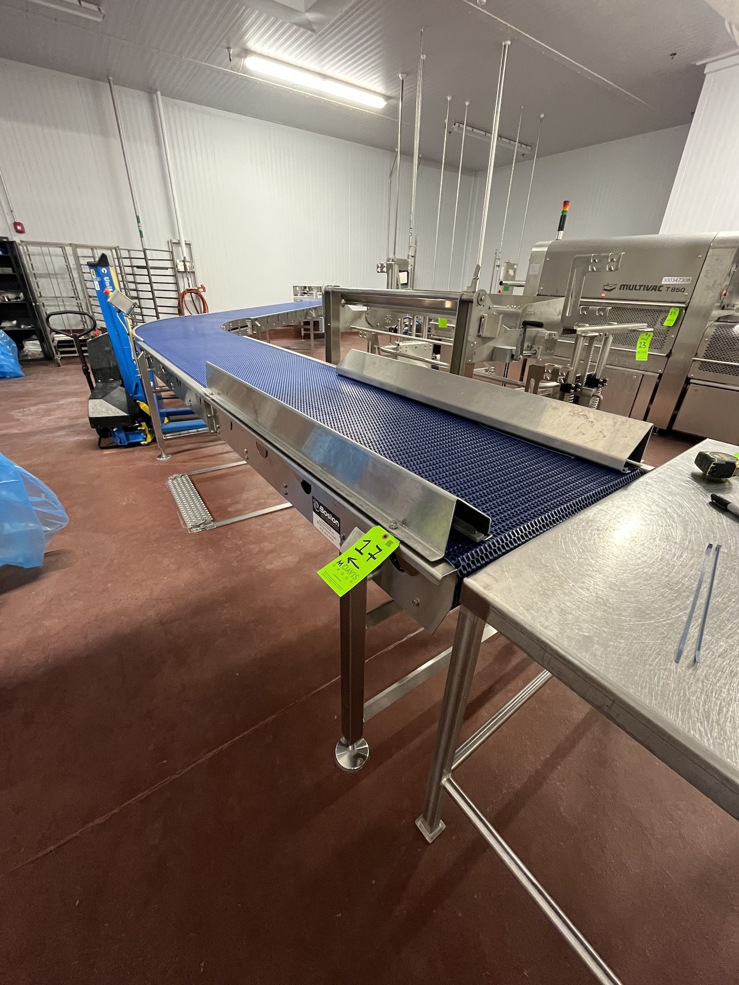 BOSTON CONVEYOR AND AUTOMATION CORP CASE CONVEYOR, APPROX. 270 IN. L X 28 IN. W
