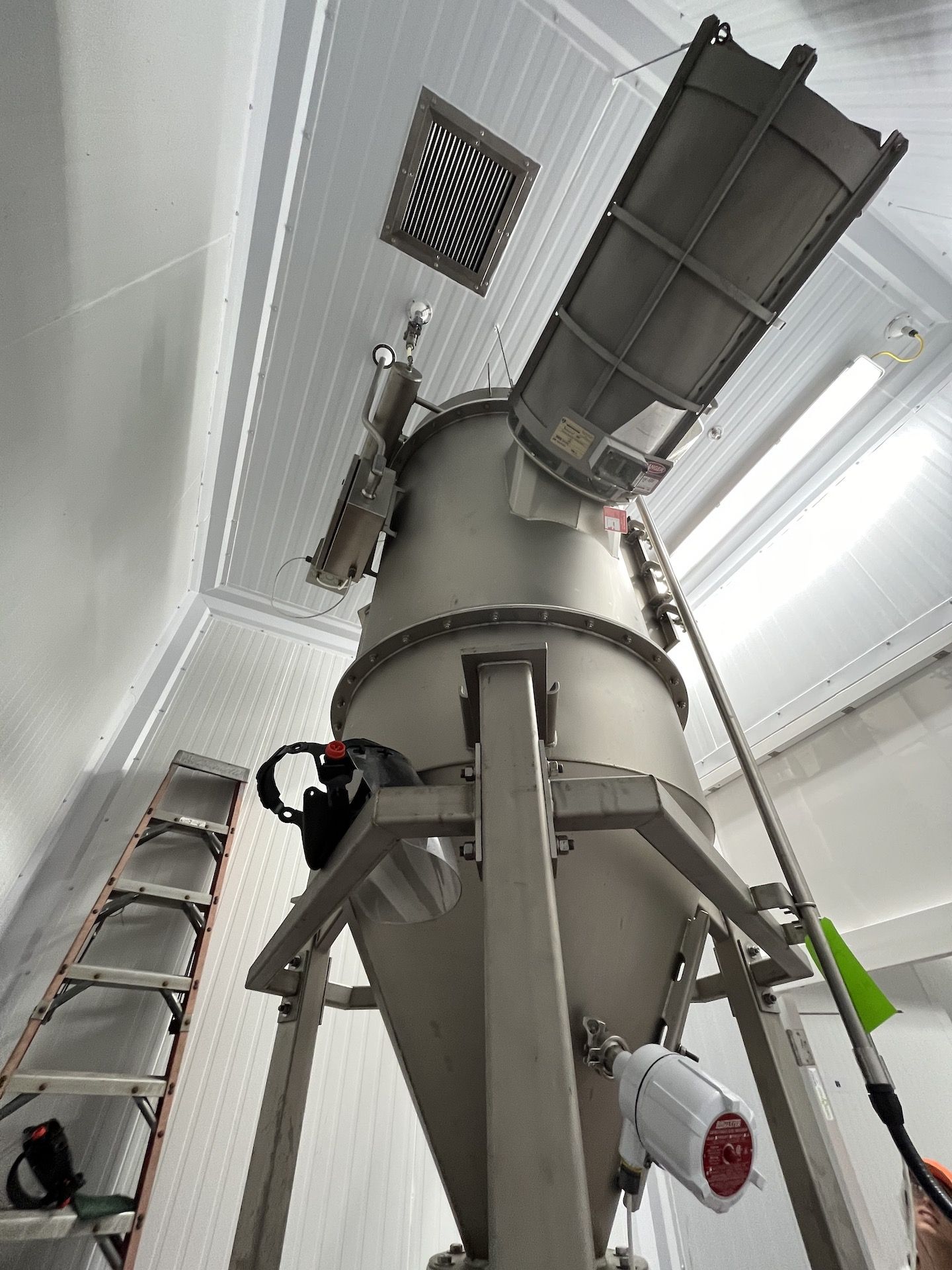 S/S DUST COLLECTOR WITH ROTARY AIRLOCK VALVE, - Image 10 of 24