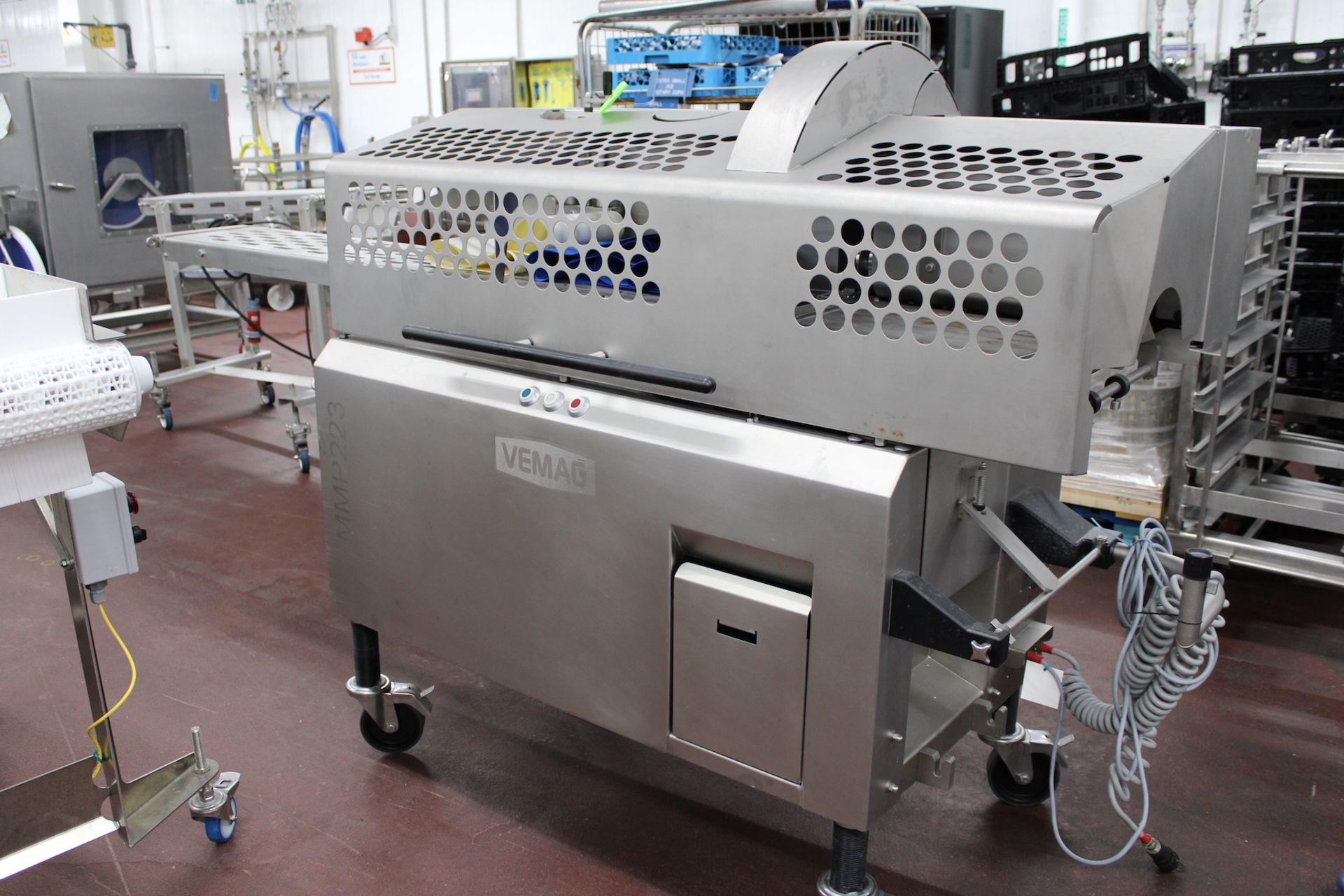 2018 VEMAG MINCED MEAT PORTIONER, MODEL MMP223, NO. - Image 2 of 6