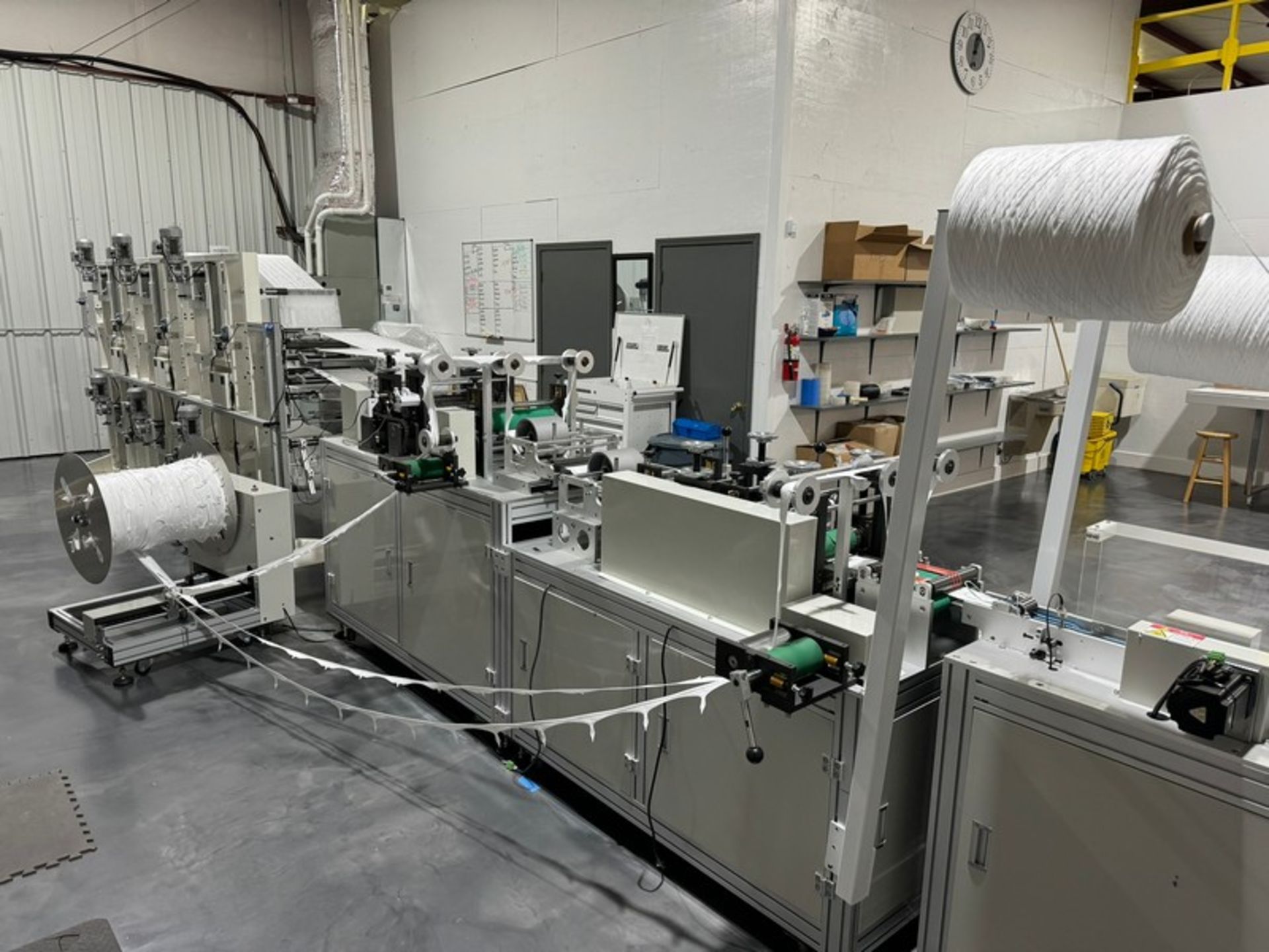 BULK BID: 2022 KYD Automatic 4,000 Units Per Hour Mask Manufacturing Line, Includes Lots 2-5 ( - Image 11 of 58