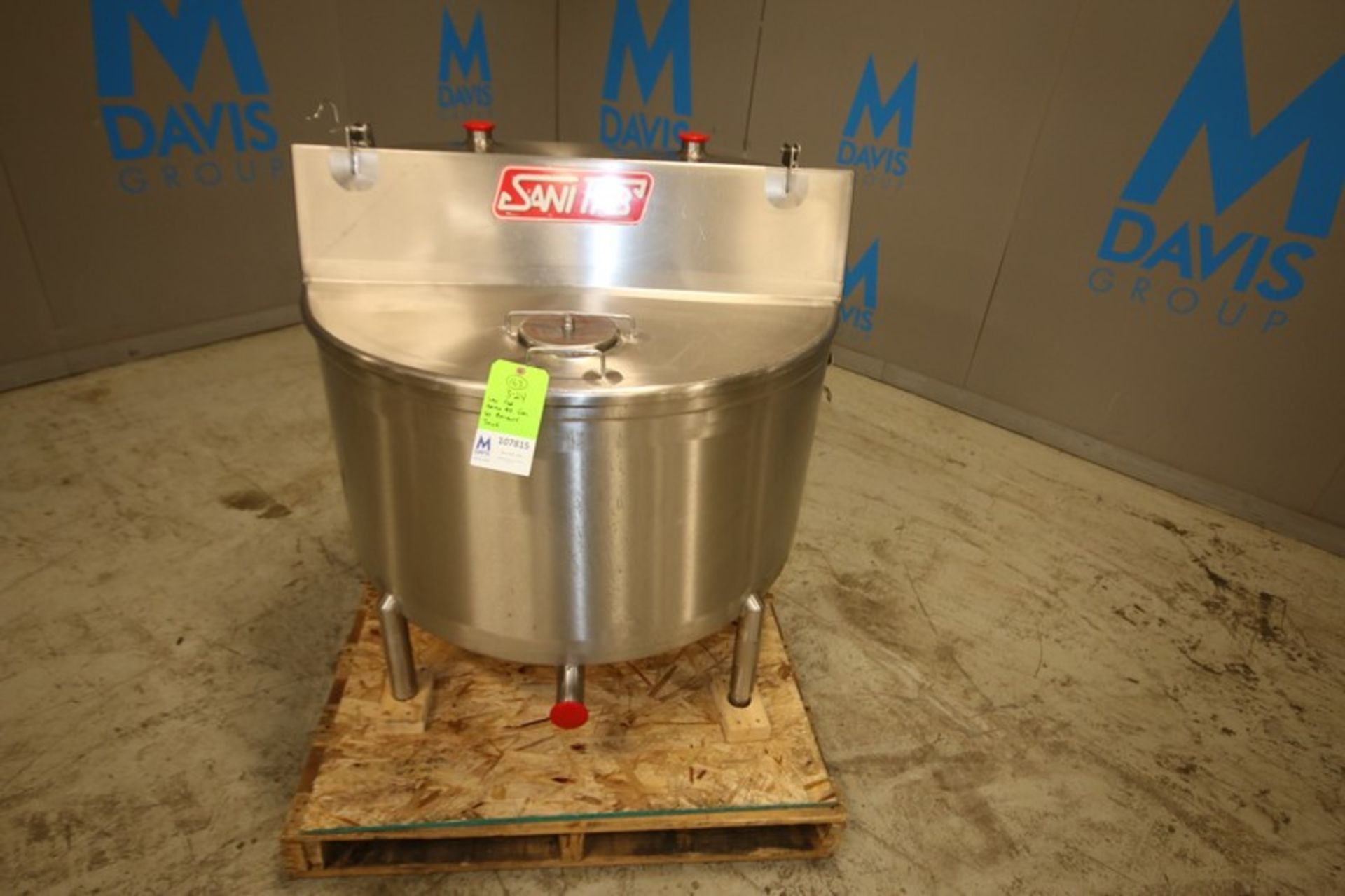 Sani Fab 95 Gallon S/S Balance Tank, Model BTR-1C-95, SN 60529321, with Hinged Lid with (2) 2" CT