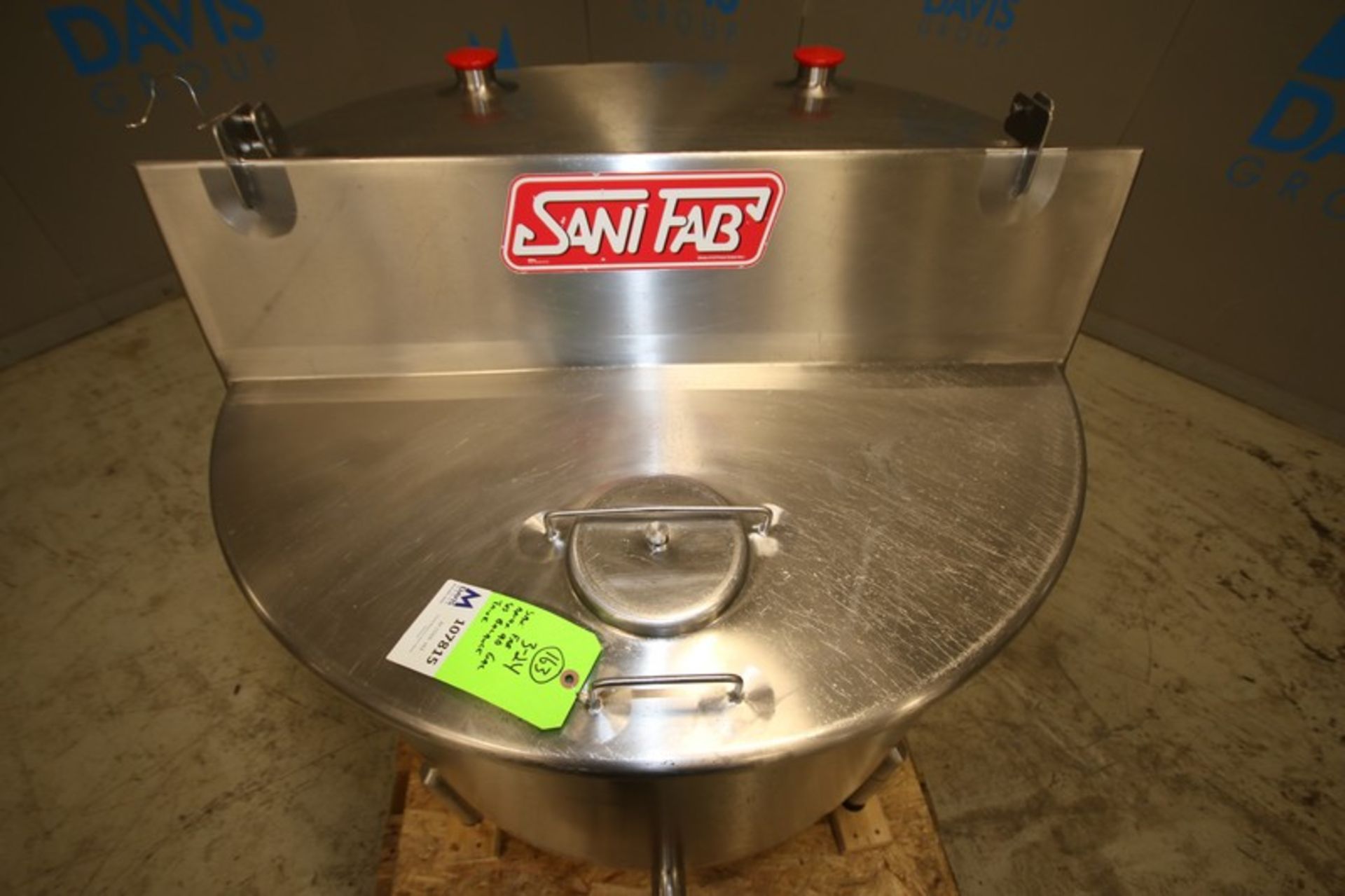 Sani Fab 95 Gallon S/S Balance Tank, Model BTR-1C-95, SN 60529321, with Hinged Lid with (2) 2" CT - Image 3 of 7