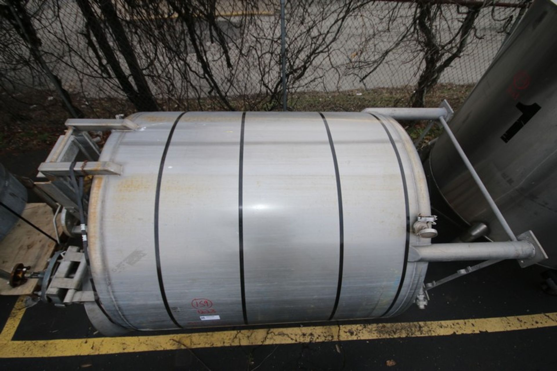 Aprox. 800 Gallon Dome Top, Dome Bottom Vertical S/S Tank, Single Wall, with(2) Vertical Agitator - Image 4 of 8