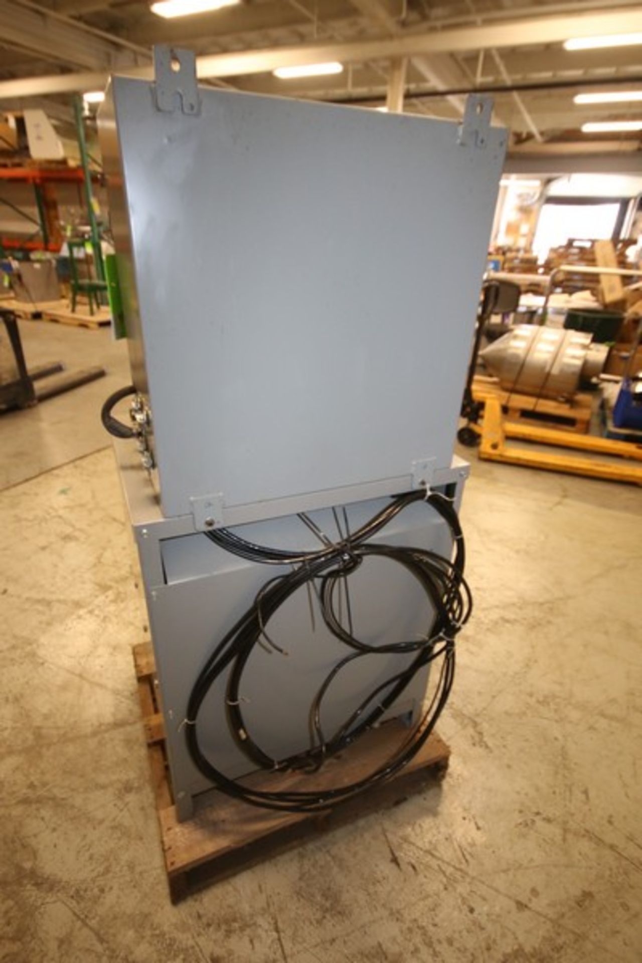 EGS Hevi-Duty 75 KVA Transformer, Cat No T5J5S, High Voltage - 480 Delta, Low Voltage - 240 - Image 4 of 7