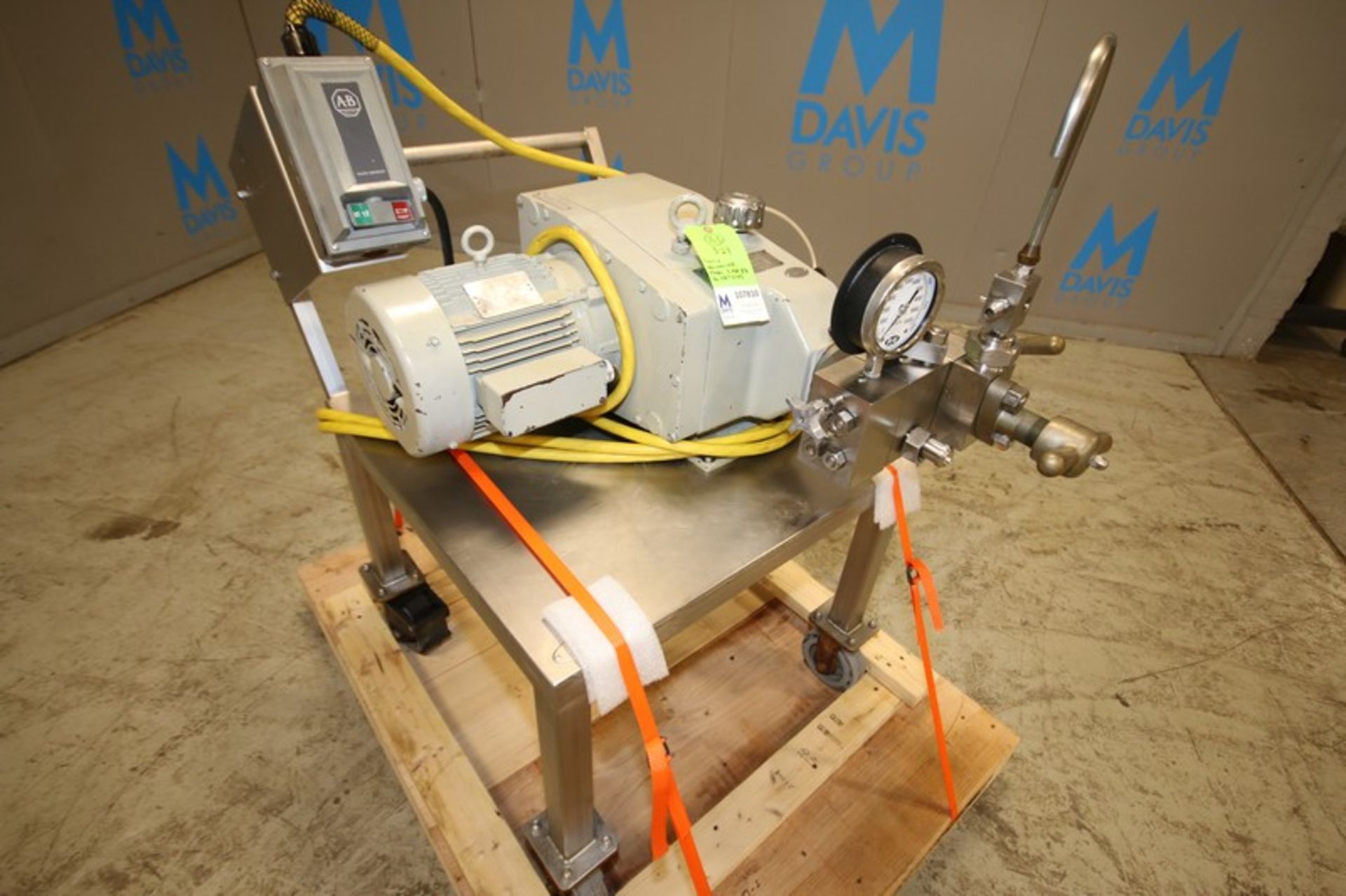 Gaulin Homogenizer, Model 15 MR 8TA, SN 108710493, 8000 psi, with 3 hp / 1760 Motor, 230/460V, - Image 2 of 10