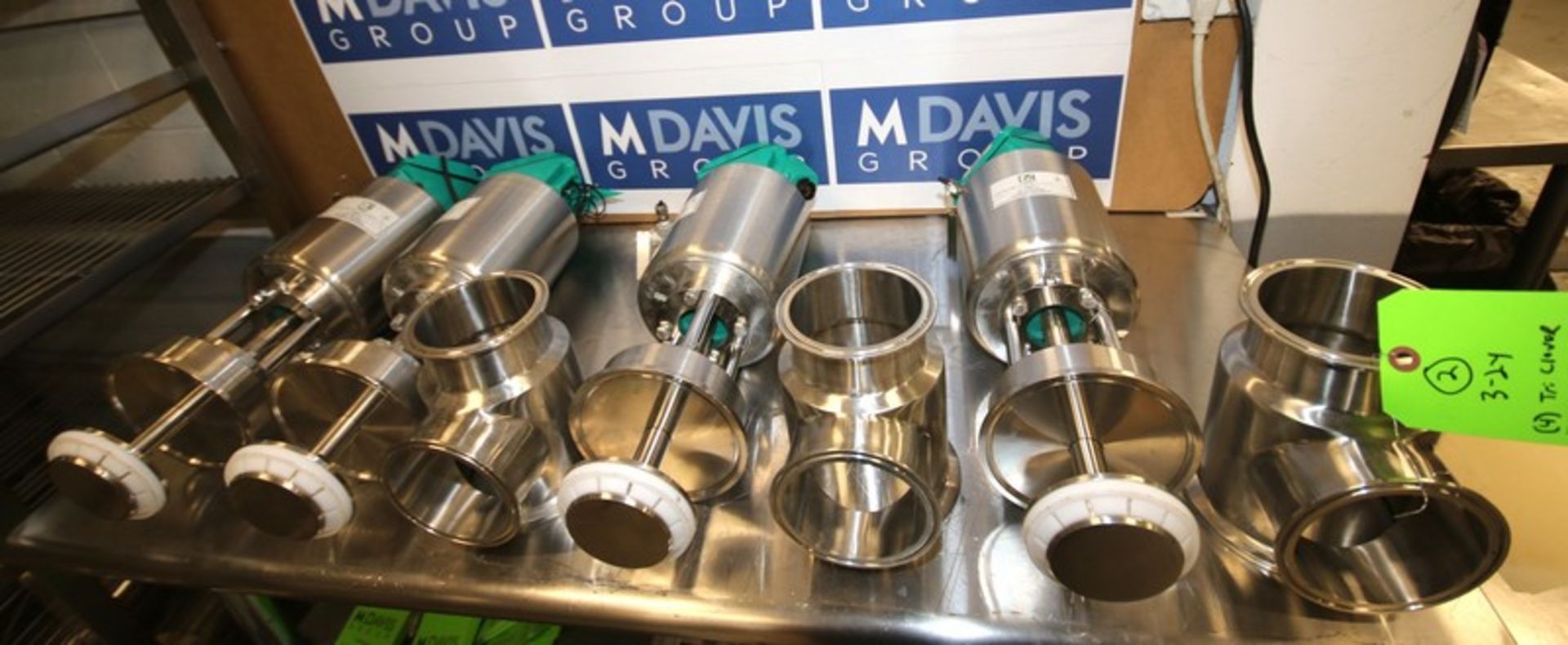 Lot of (4) Tri Clover 4" 2-Way S/S Air Valves, Model 761TR-10M-19S-4-316L-32-5, SN 35182-05,