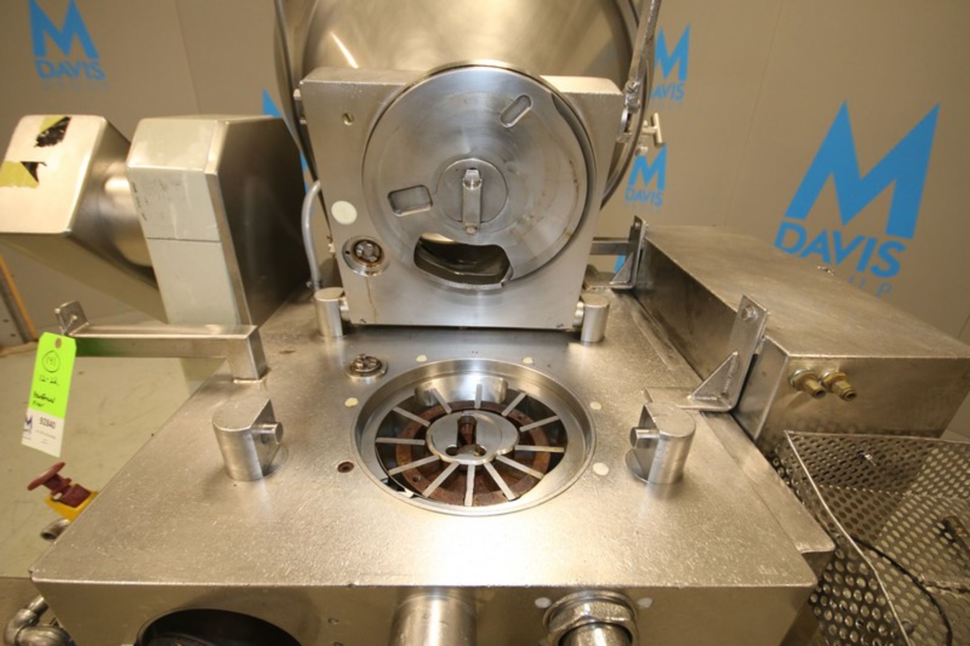 Handtmann S/S Vacuum Filler, with 40" W Hopper, Allen Bradley Compact Logix L24ER PLC Controls, - Image 6 of 15