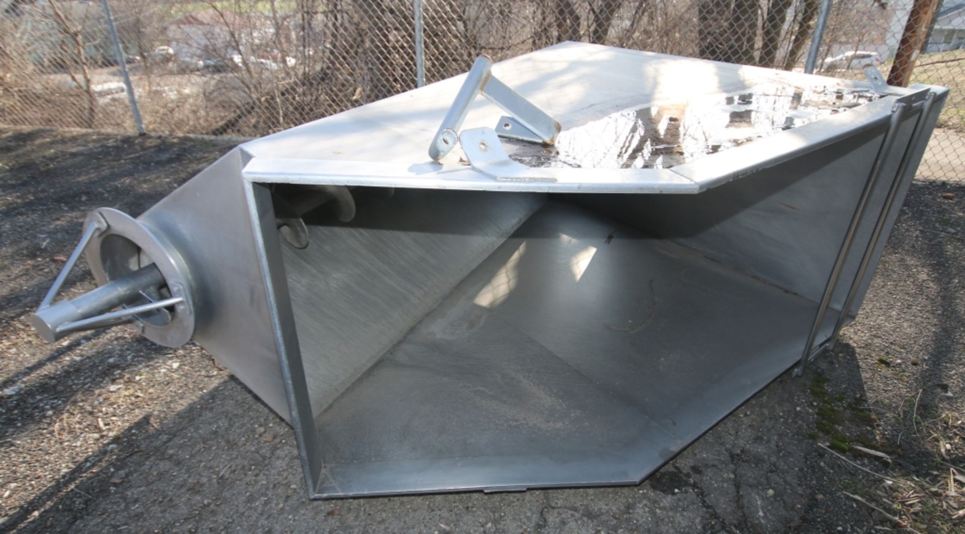 Aprox. 8 ft L x 37" W x 90" H S/S Auger Box with 12" S/S Auger (INV#77749)(Located @ the MDG - Image 2 of 4