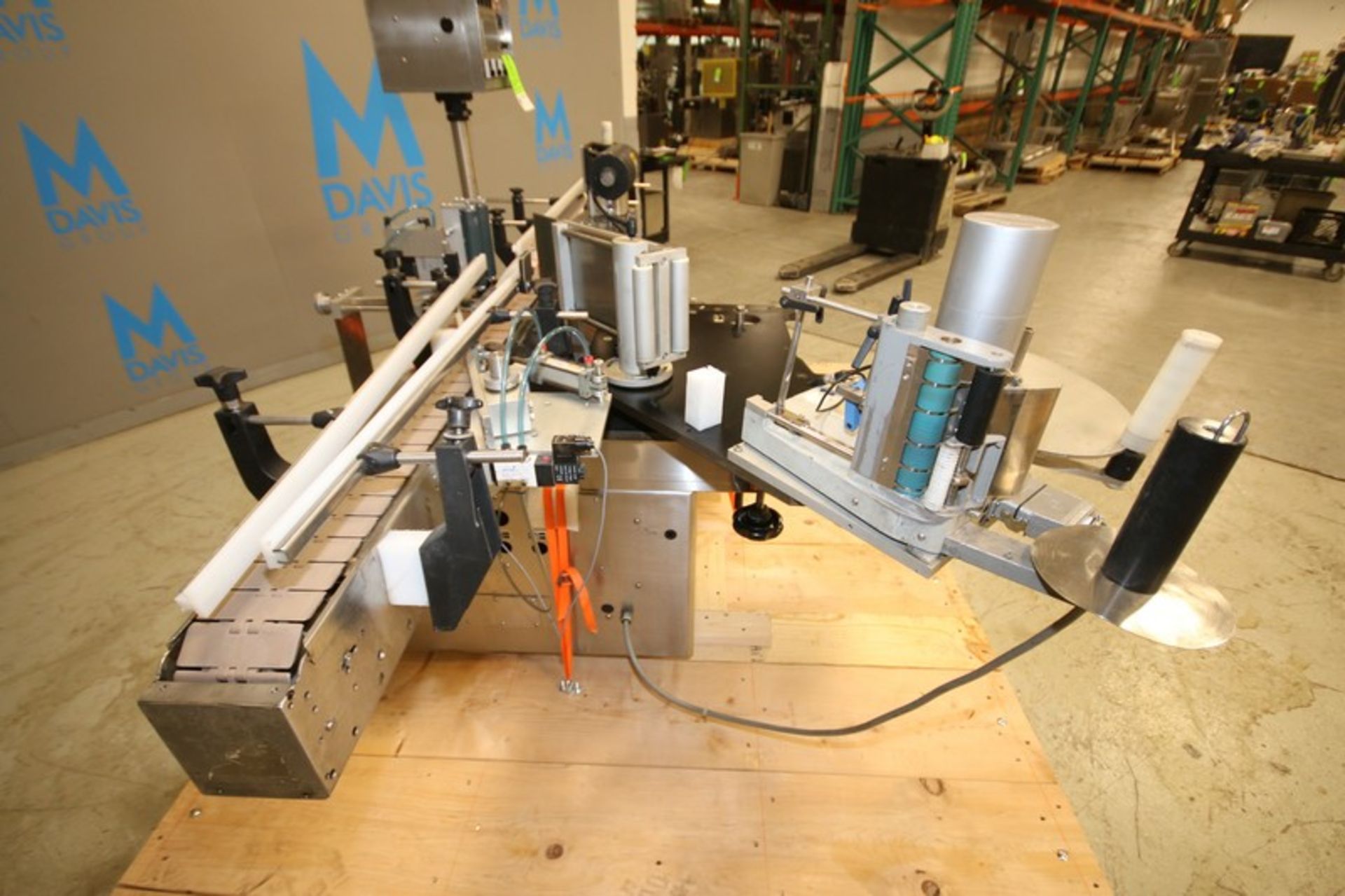 Uni-Pharma Wrap Around S/S Labeler, Model UNI-600, SN J03-030 (11469003), with 4" W conveyor, - Image 4 of 14