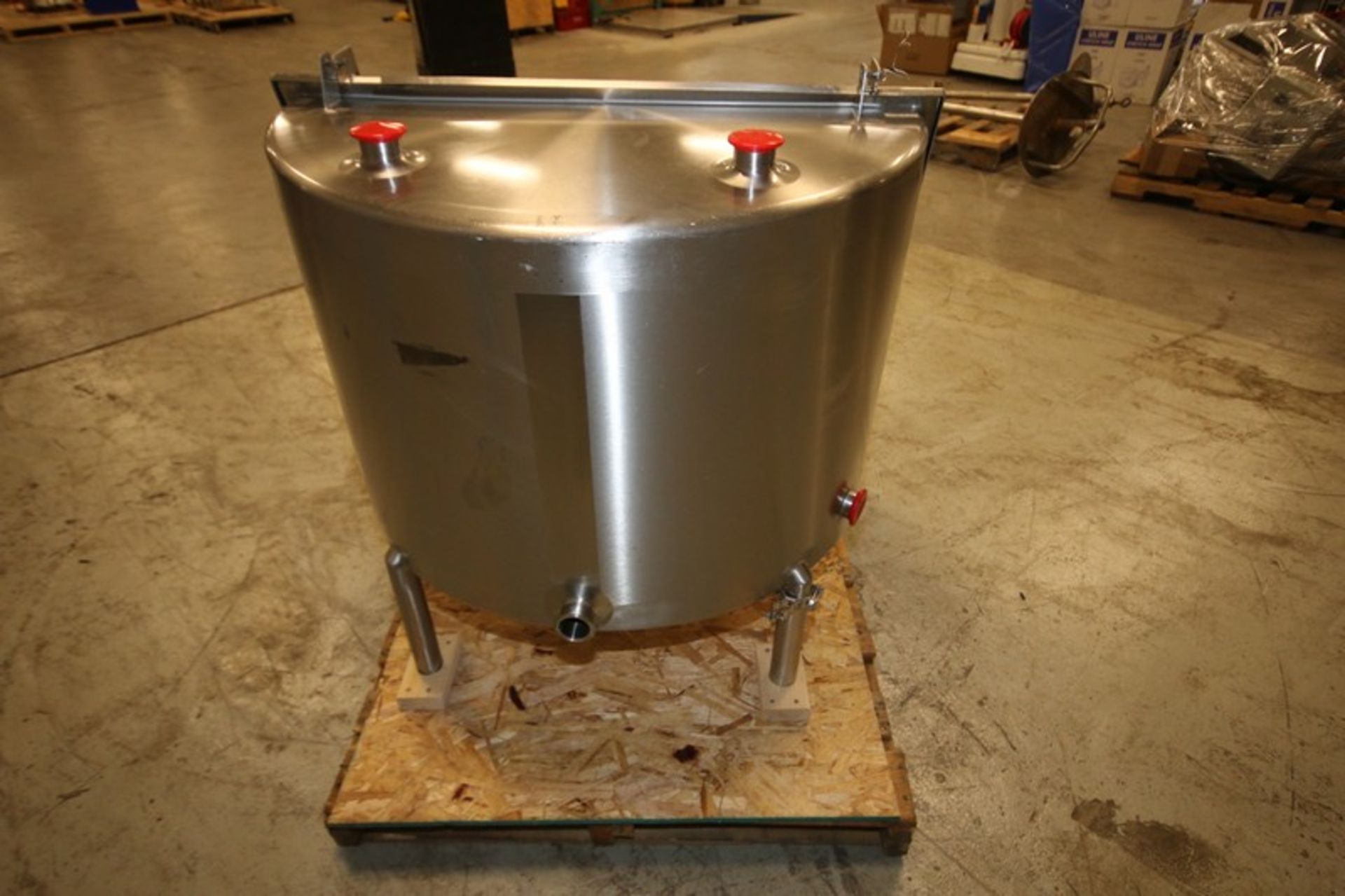 Sani Fab 95 Gallon S/S Balance Tank, Model BTR-1C-95, SN 60529321, with Hinged Lid with (2) 2" CT - Image 6 of 7