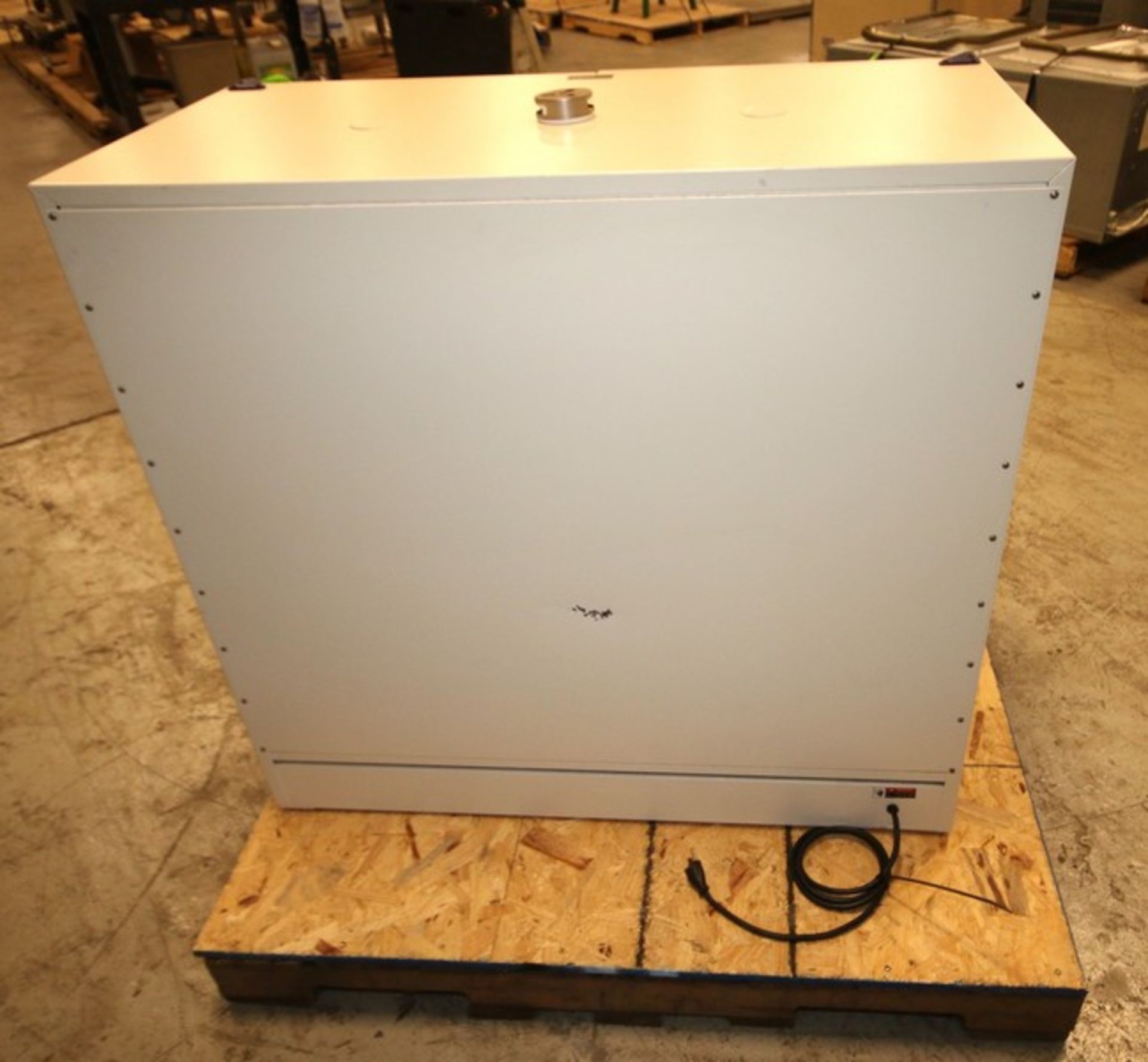 Precision Incubator, Ca # 51221083, SN 602041404, 120V (INV#66948) (Located @ the MDG Auction - Image 6 of 8