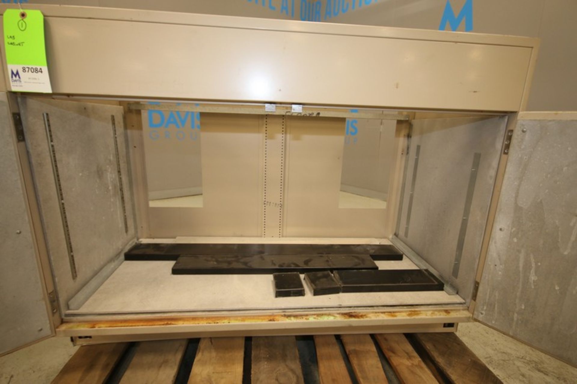 4' L x 22" W x 35" H Steel Lab Cabinet, (2) Door (INV#87084)(Located @ the MDG Auction Showroom in - Image 3 of 3