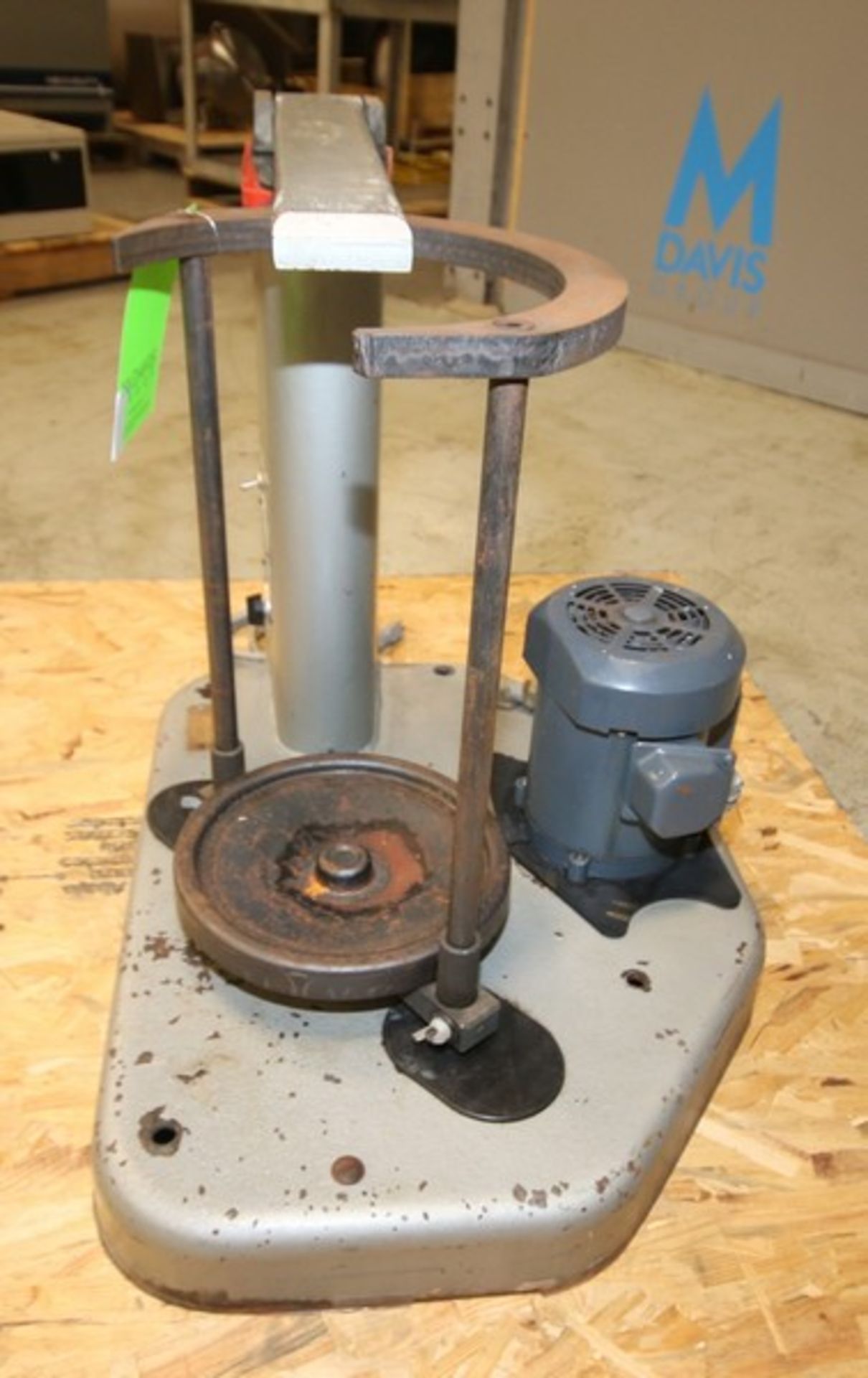 W.S. Tyler Ro-Tap Sieve Shaker, Model B, SN 1953, 110V (INV#66947) (Located @ the MDG Auction - Image 3 of 6