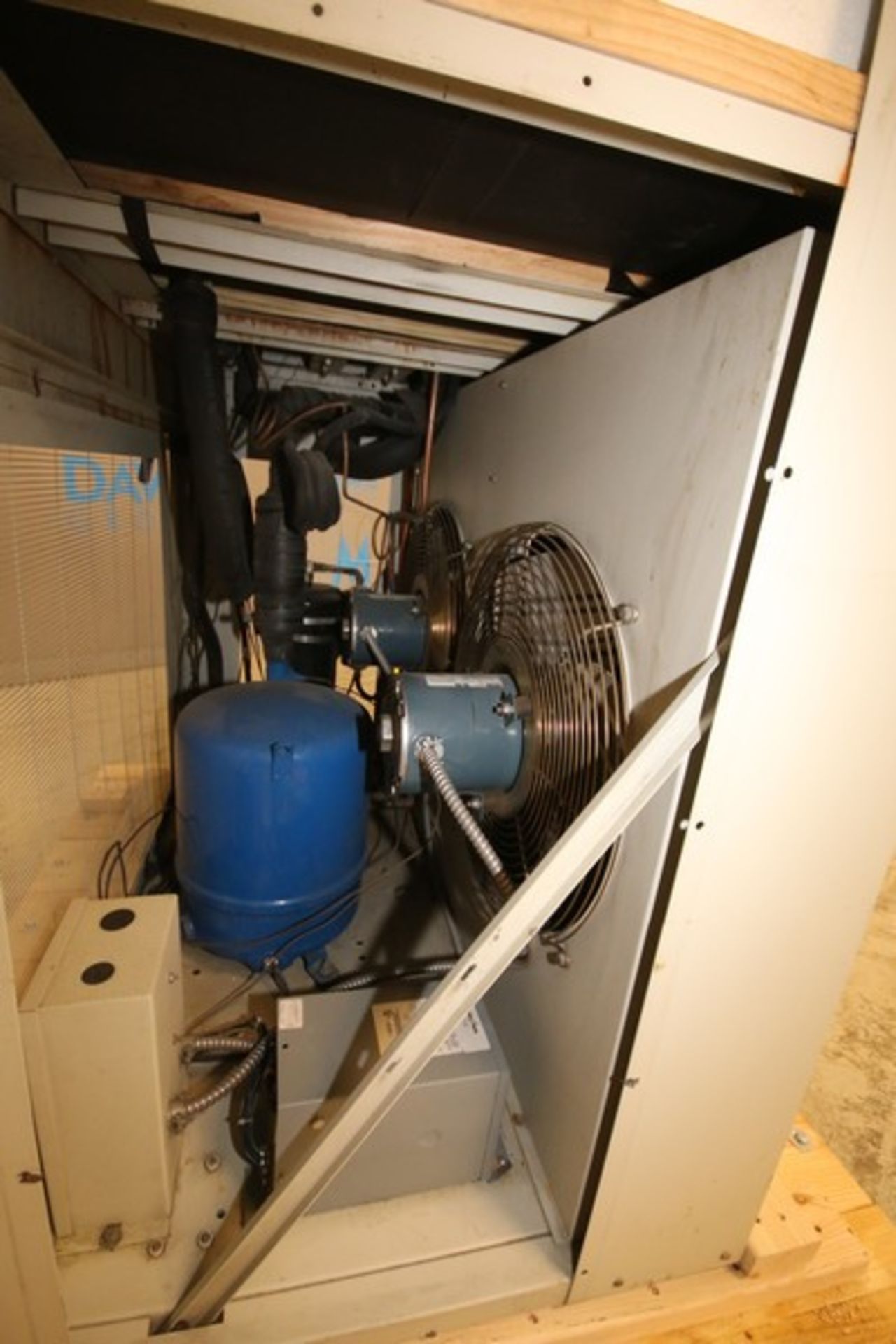 Thermo Neslab Recirculating Chiller, Model HX750A, SN 104175031, R404A, 460V (INV#101644) (Located @ - Image 6 of 7